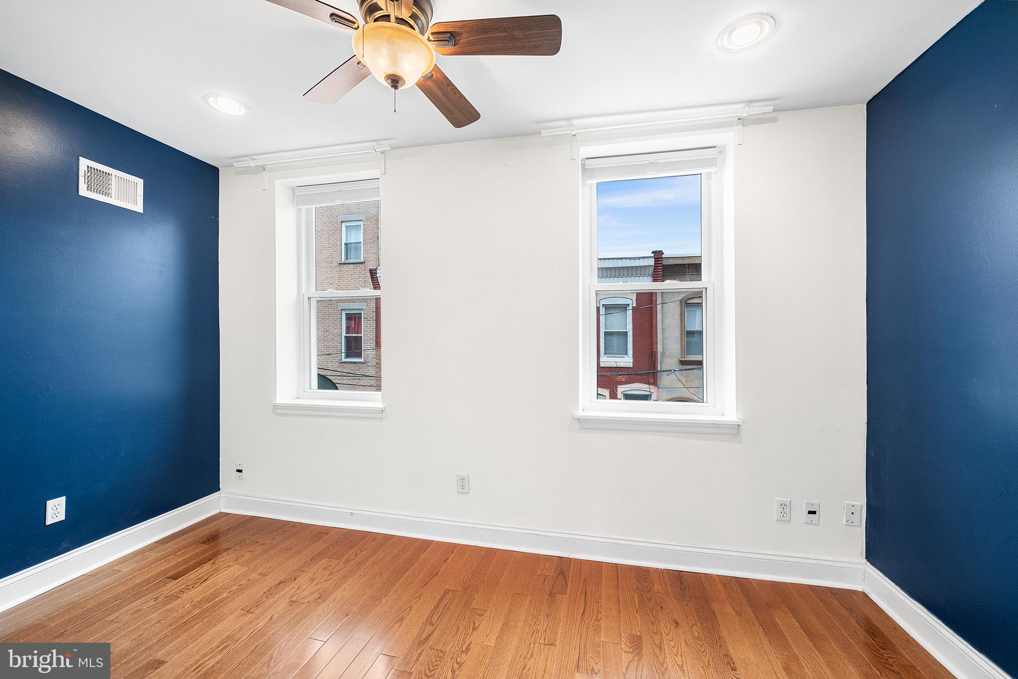 POINT BREEZE - Residential Lease