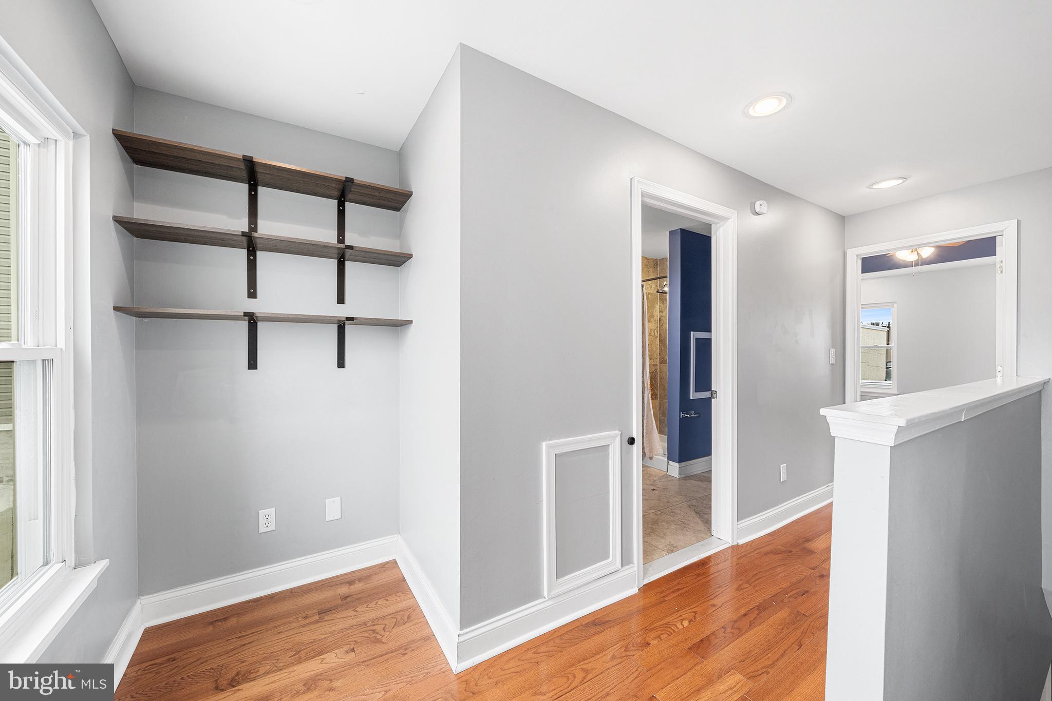 POINT BREEZE - Residential Lease