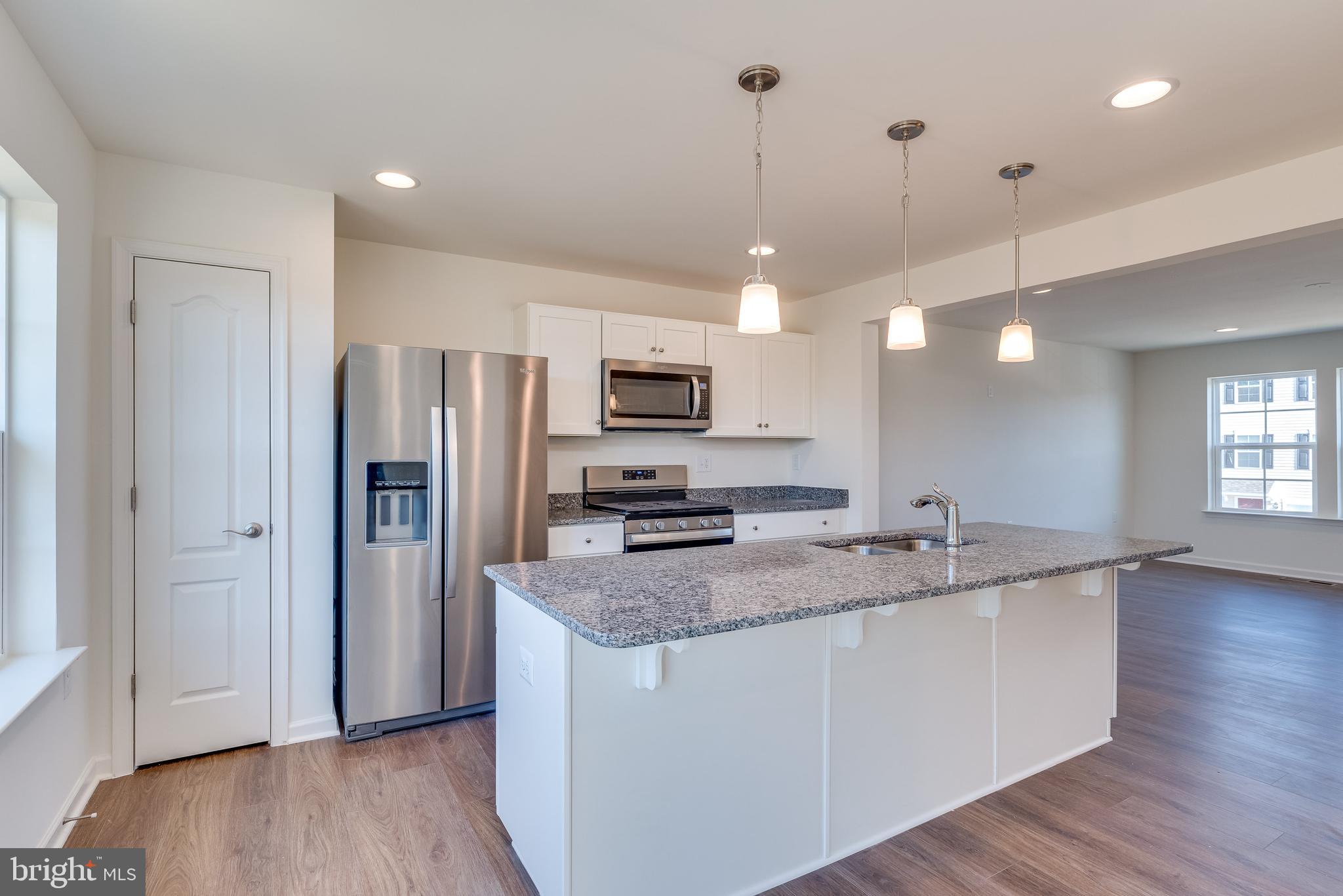 ARCHERS ROCK - Residential Lease