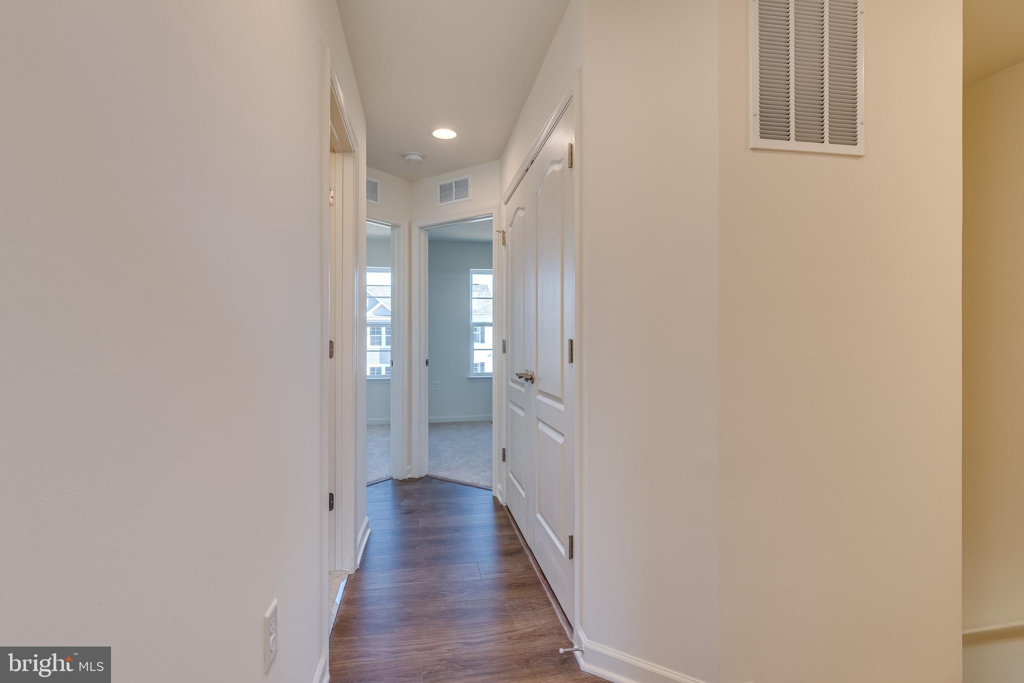 ARCHERS ROCK - Residential Lease