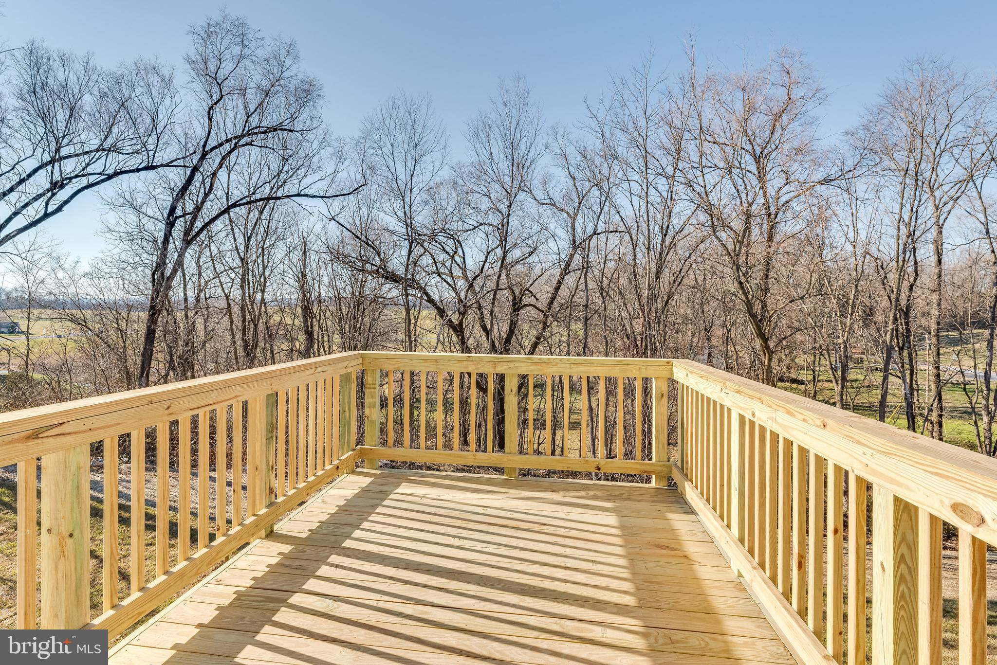 ARCHERS ROCK - Residential Lease