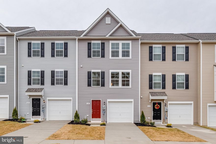 Available April 1,2024! This townhome features 3 BR/ 3.5 BA on a premier lot backing up to trees. Less than 10 minutes to I-81 for easy commute. Close to shopping, restaurants, schools and medical centers. Home features an open concept floor plan between kitchen/living and breakfast area with rear deck. Kitchen includes extensive 8ft island, upgraded cabinets and stainless-steel appliances. Half bath off the main living area. Primary bedroom with vaulted ceiling, walk in closet and private ensuite bathroom. Second and third bedroom share a full hall bath. Laundry located on the bedroom level for convenience. Washer and dryer included. Additional living/ entertainment space in the finished rec area with full bath. Gas community. Trash service included. Applicant(s) must be able to pass a credit/background check. Minimum 650+ Credit Score. Income is at least three (3) times the monthly rent amount.No pets. No Smoking. Security deposit and first month rent upfront. Tenant pays all utilities. Call to schedule your tour!