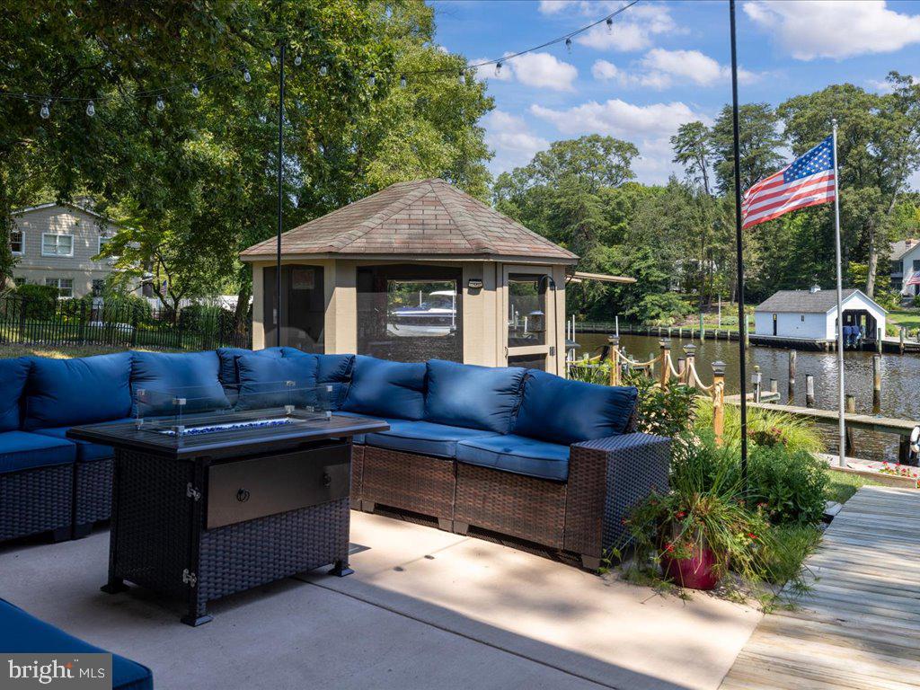 SEVERNA PARK - Residential