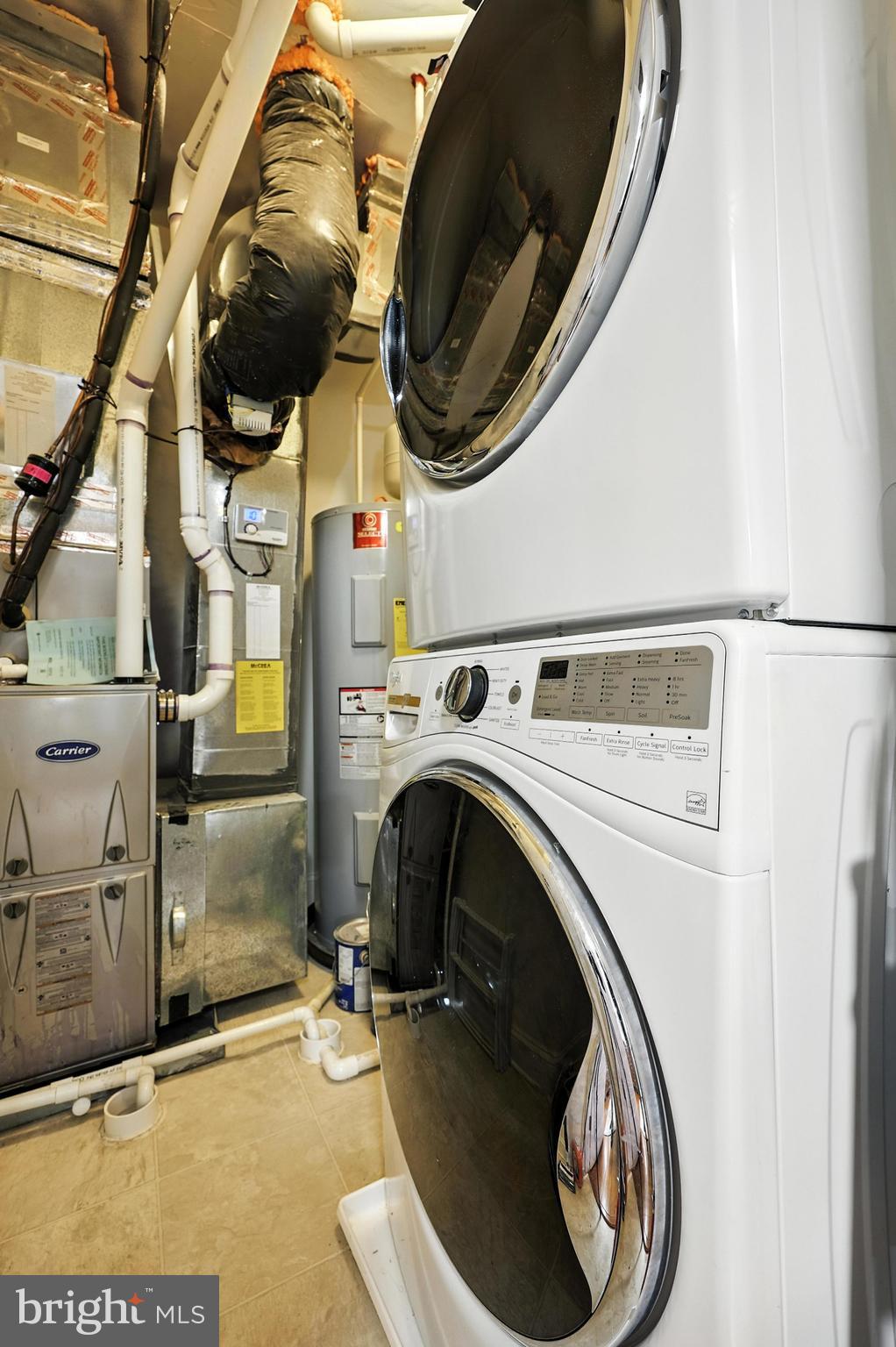 NORBECK CROSSING - Residential