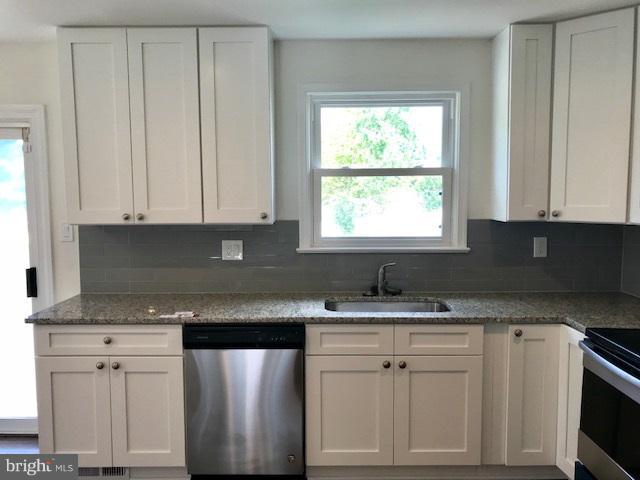 CYPRESS GARDENS - Residential