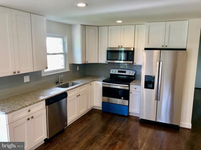 CYPRESS GARDENS - Residential