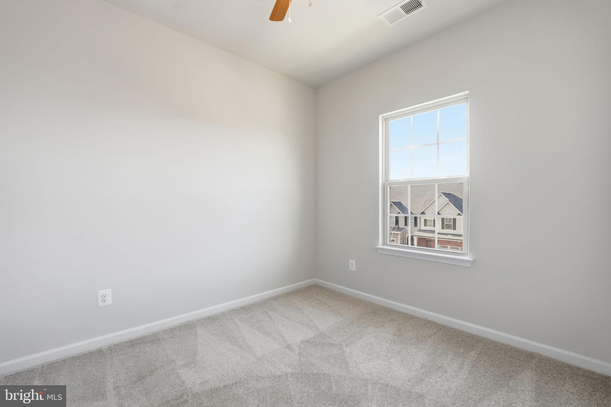 POTOMAC SHORES - Residential