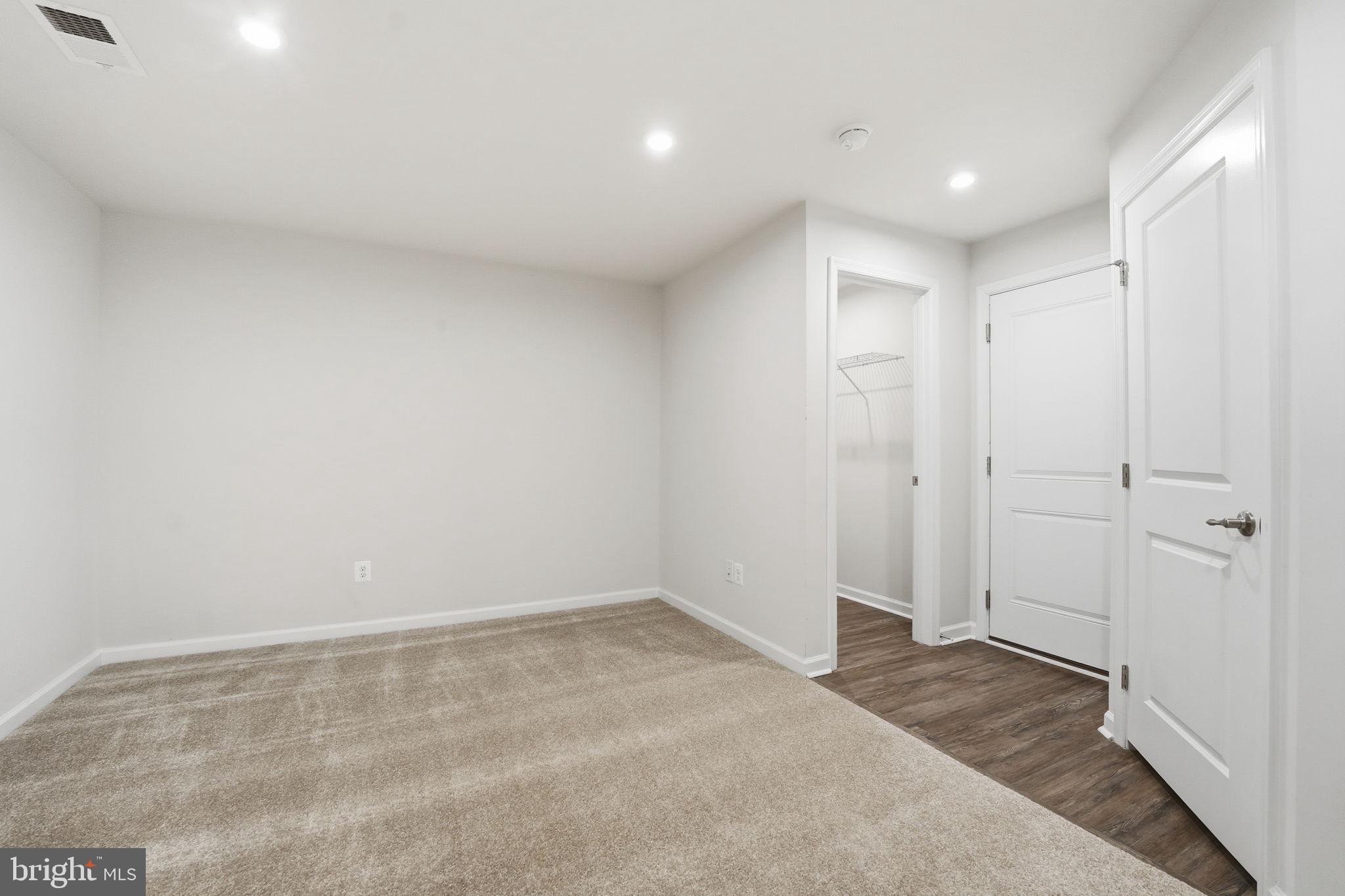 POTOMAC SHORES - Residential