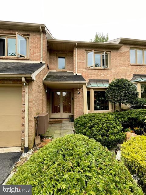 Welcome to this charming townhome in the desirable Chesterbrook community, located in the award-winning Tredyffrin-Easttown School District!
Step into a sun-filled foyer that leads to an updated kitchen featuring beautiful granite countertops. The main floor offers a cozy living room with a wood-burning stove insert—perfect for relaxing evenings.
Head up to the second level, where you’ll find three nicely sized bedrooms, including a primary suite with its own full bathroom. Continue to the third floor to discover a spacious bonus loft—ideal for a home office, additional family room, or even a fourth bedroom.
Low HOA fee!
Location, location, location! Just minutes from Wilson Farm Park, Valley Forge National Park, major highways, and the Gateway Shopping Center, offering fantastic dining and shopping options.
Don’t miss your chance to see this lovely home—schedule your showing today!