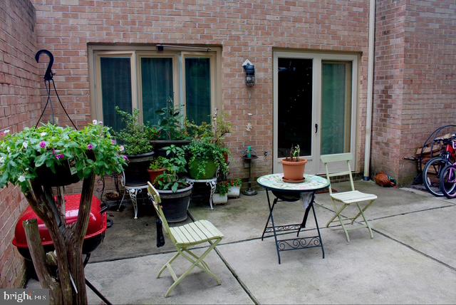 CHESTERBROOK - Residential