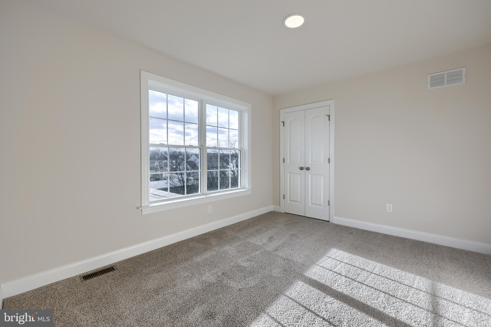 MILLWOOD HOMES AT BENNETT RUN - Residential