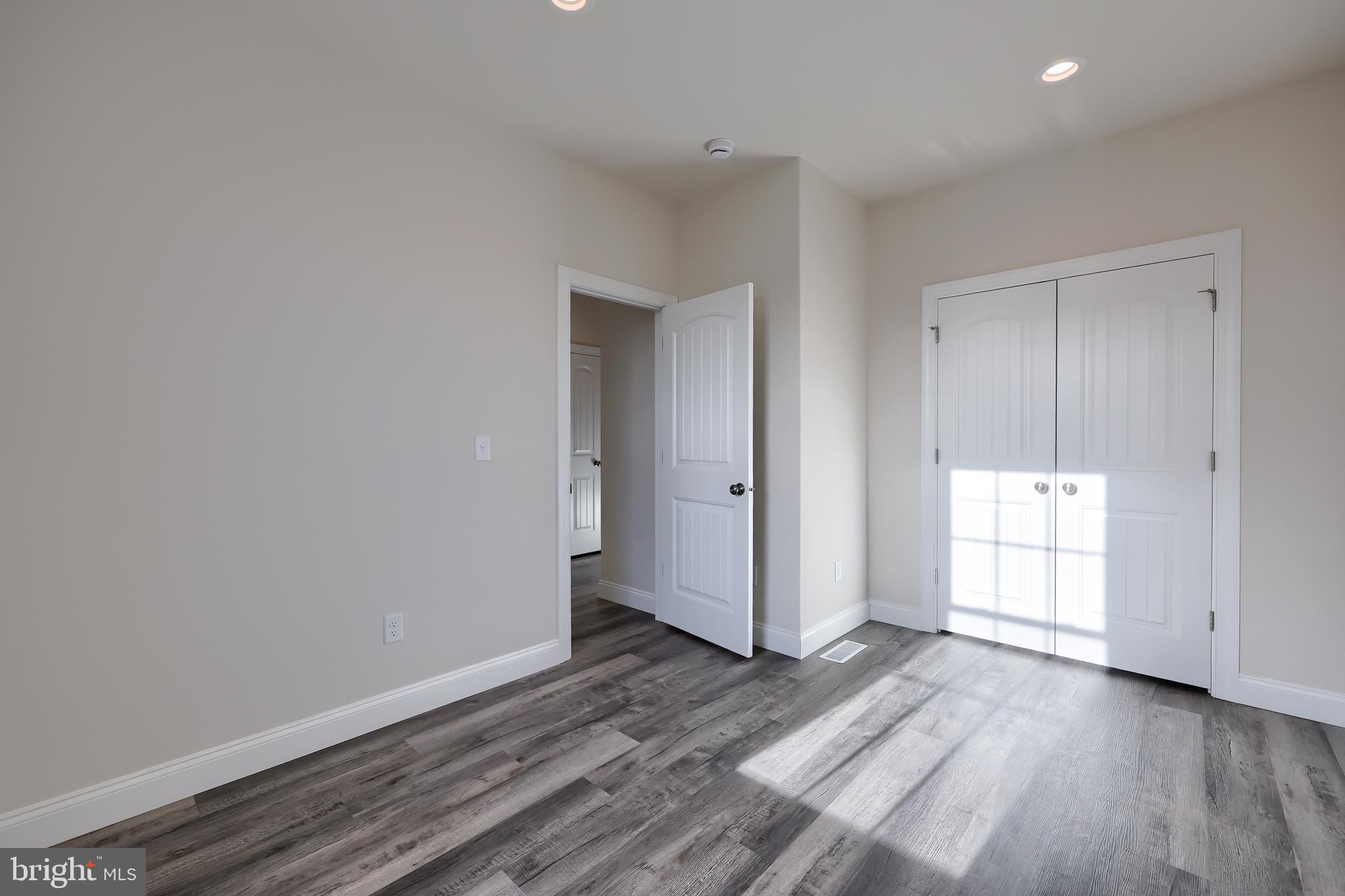 MILLWOOD HOMES AT BENNETT RUN - Residential