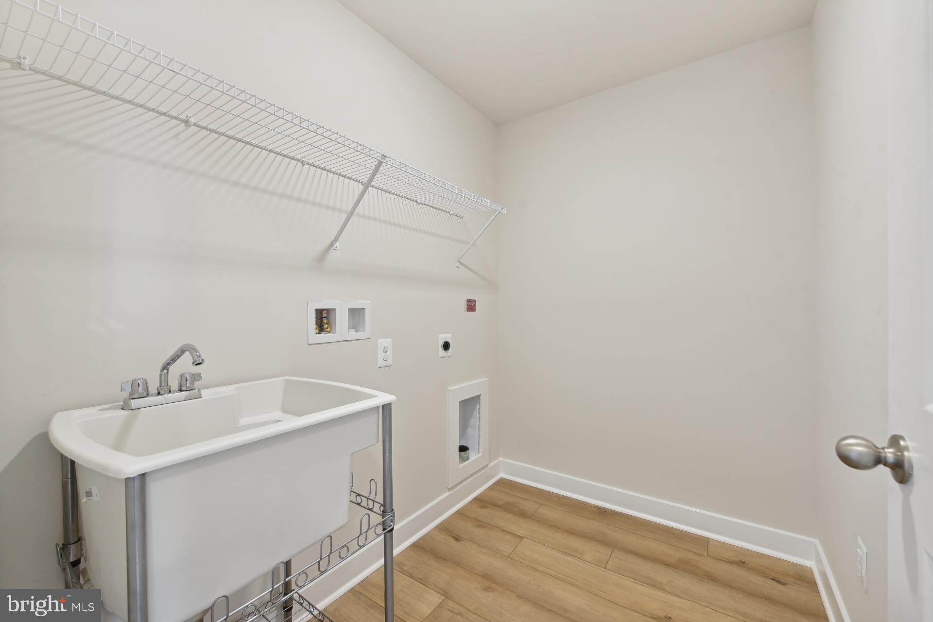 KINCORA - Residential