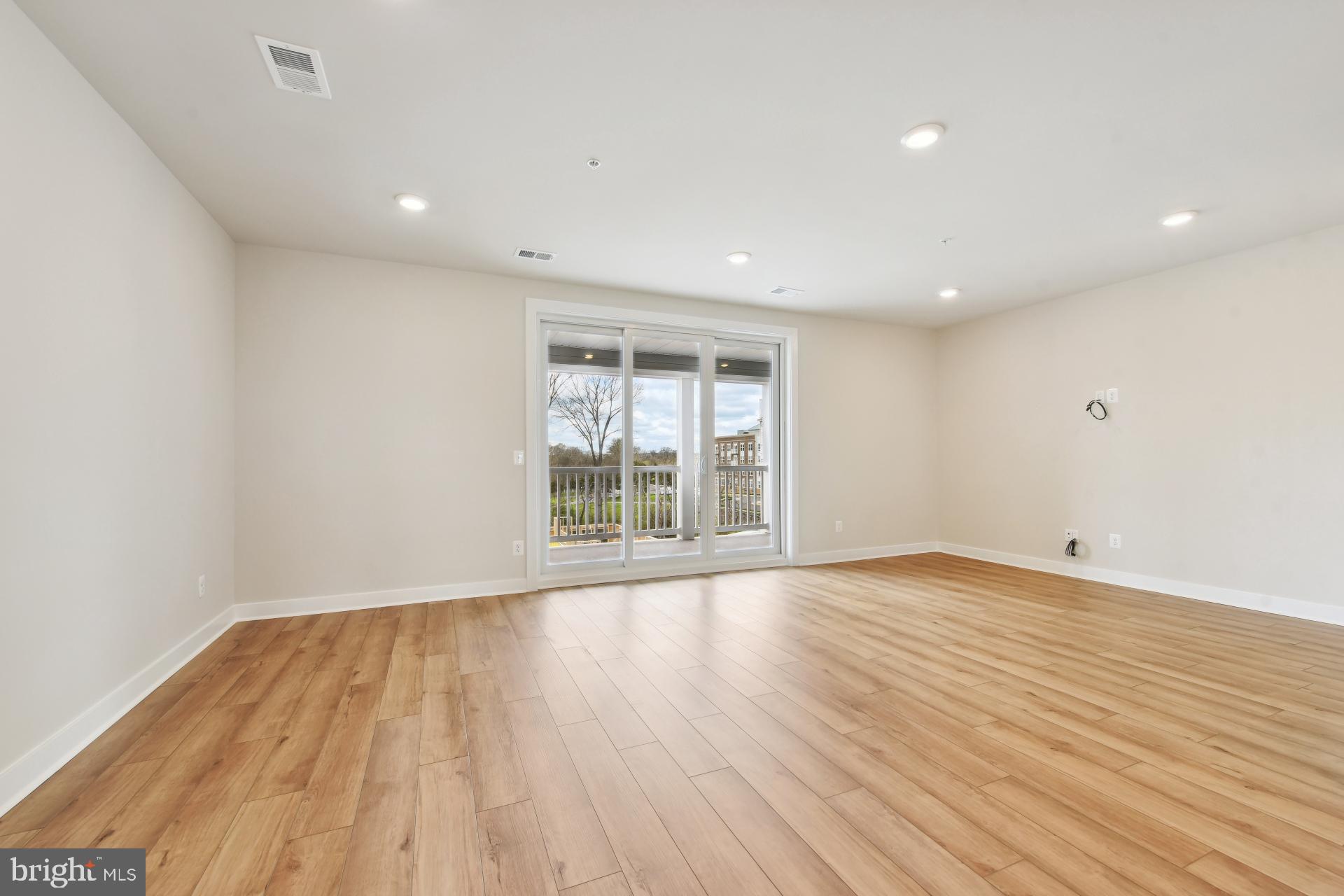 KINCORA - Residential