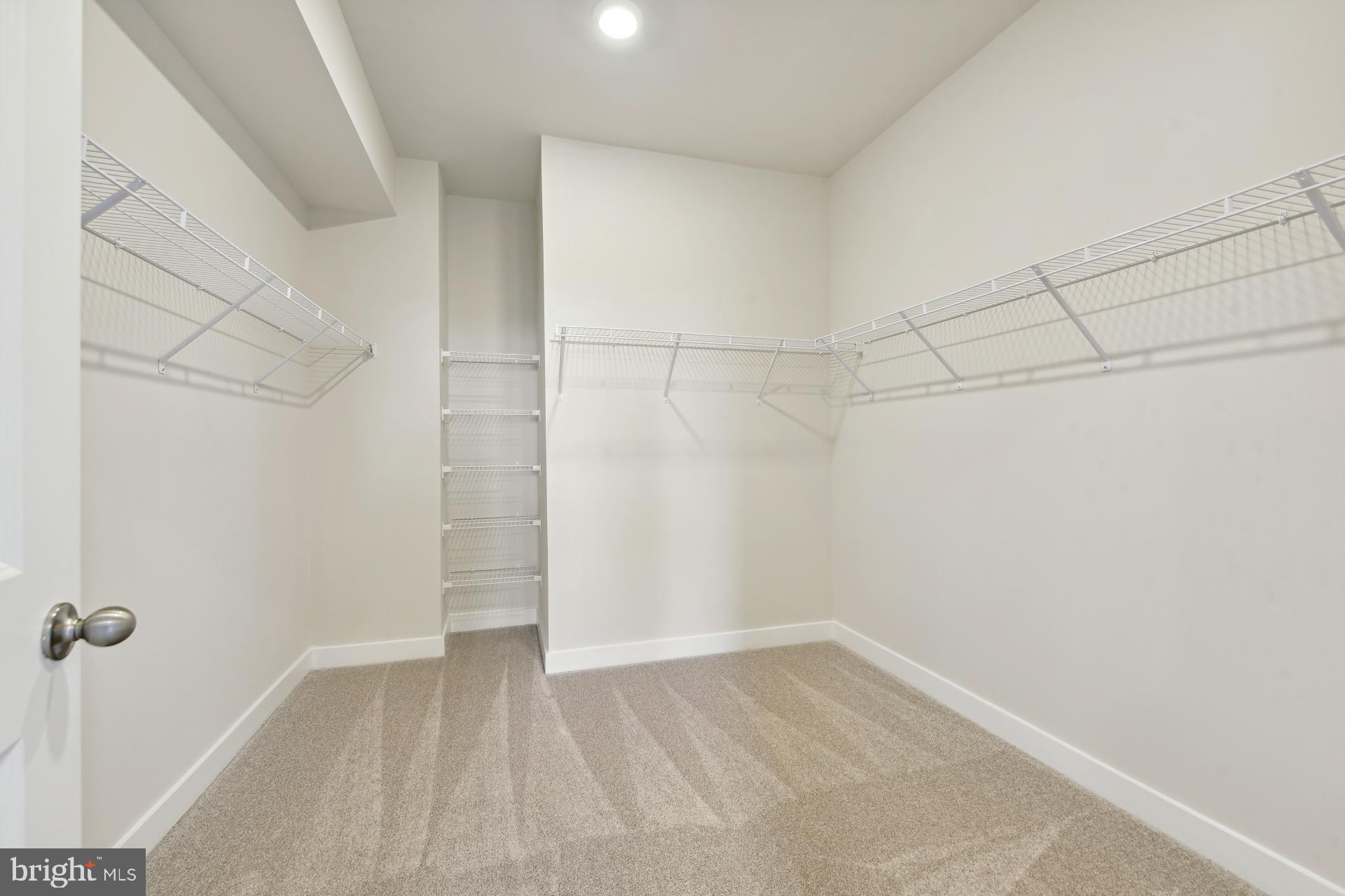 KINCORA - Residential