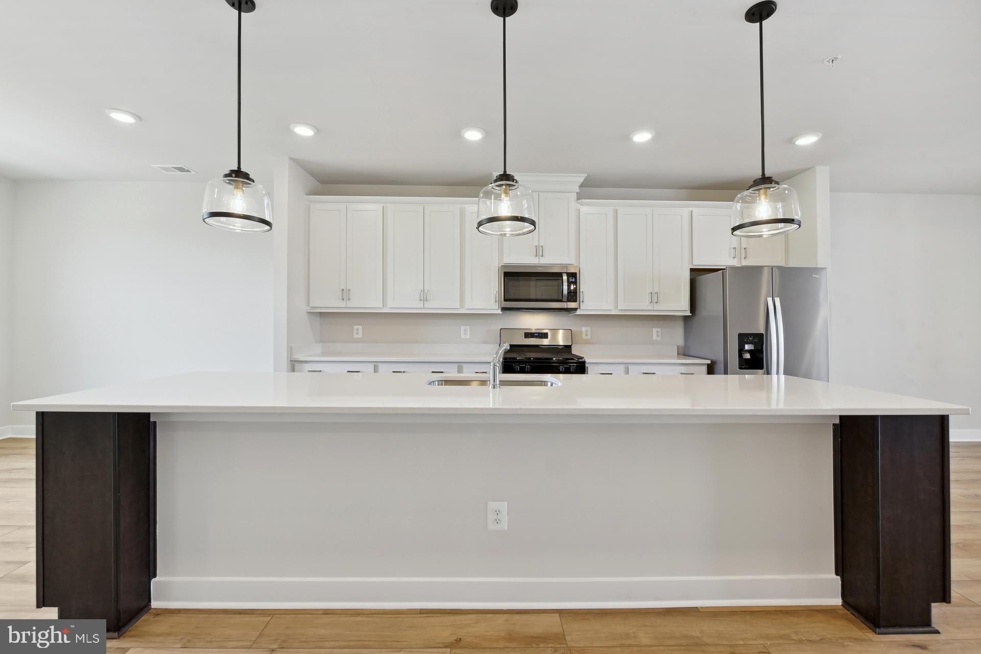 KINCORA - Residential