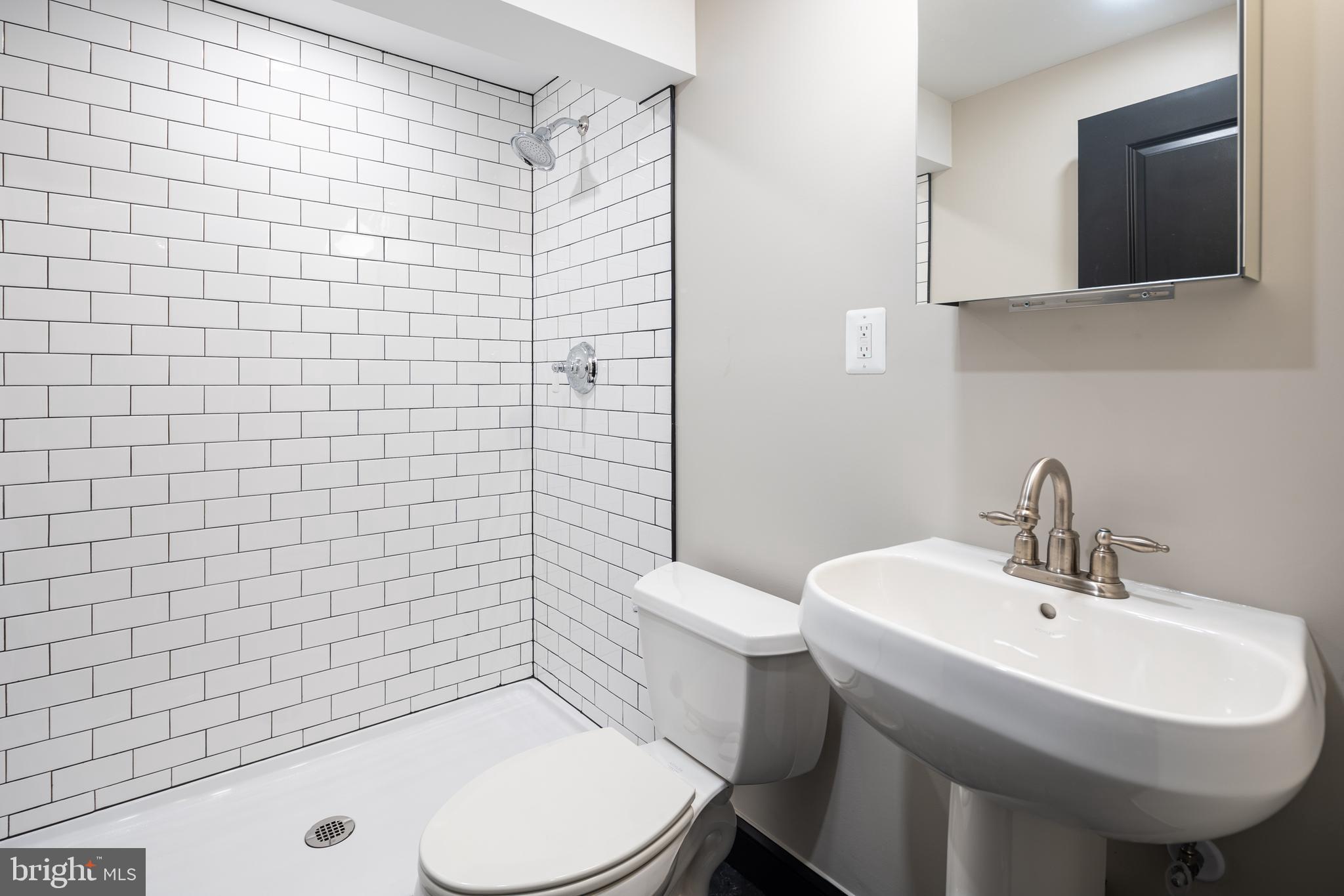 HAMILTON HEIGHTS - Residential