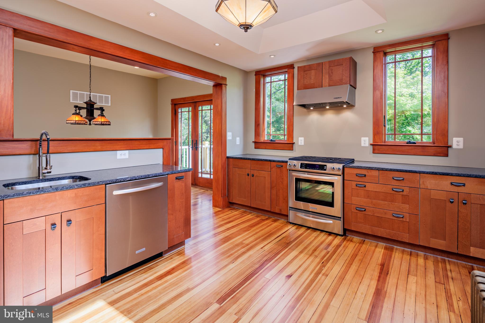 HAMILTON HEIGHTS - Residential