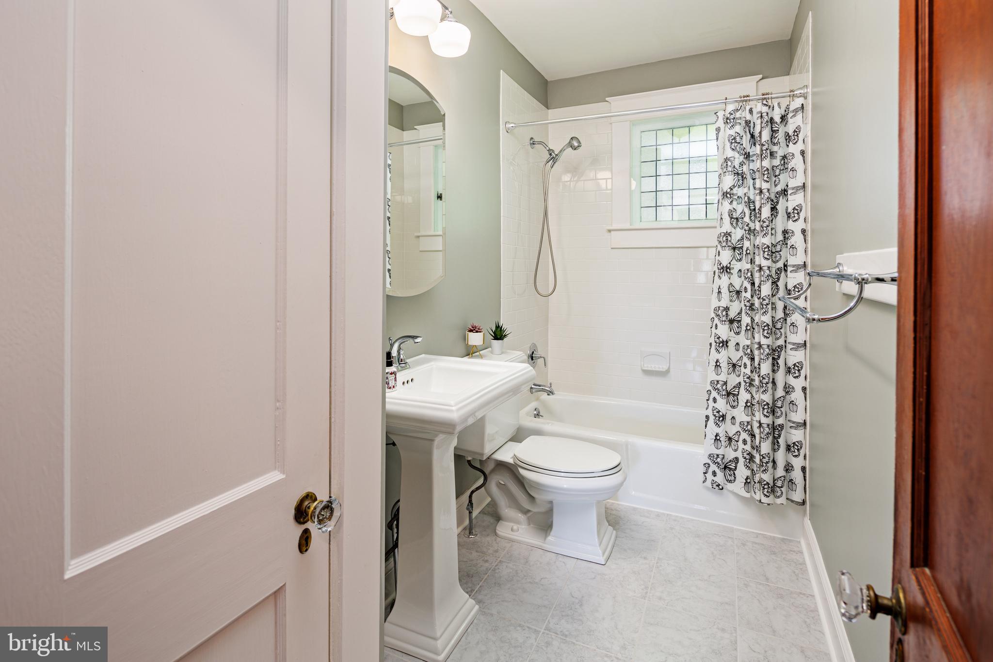 HAMILTON HEIGHTS - Residential