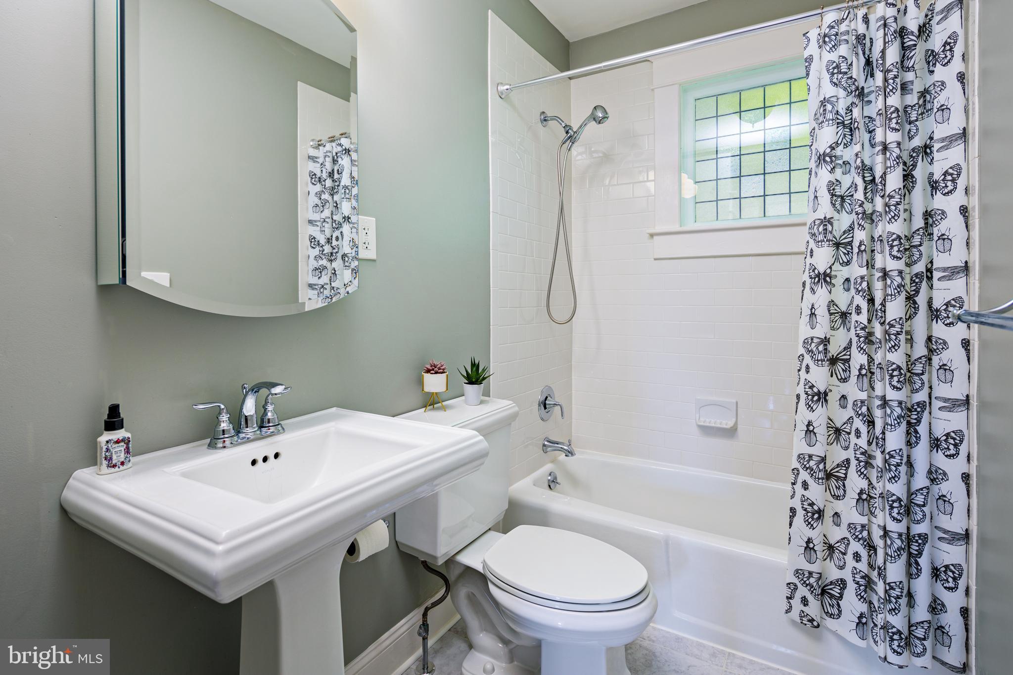 HAMILTON HEIGHTS - Residential