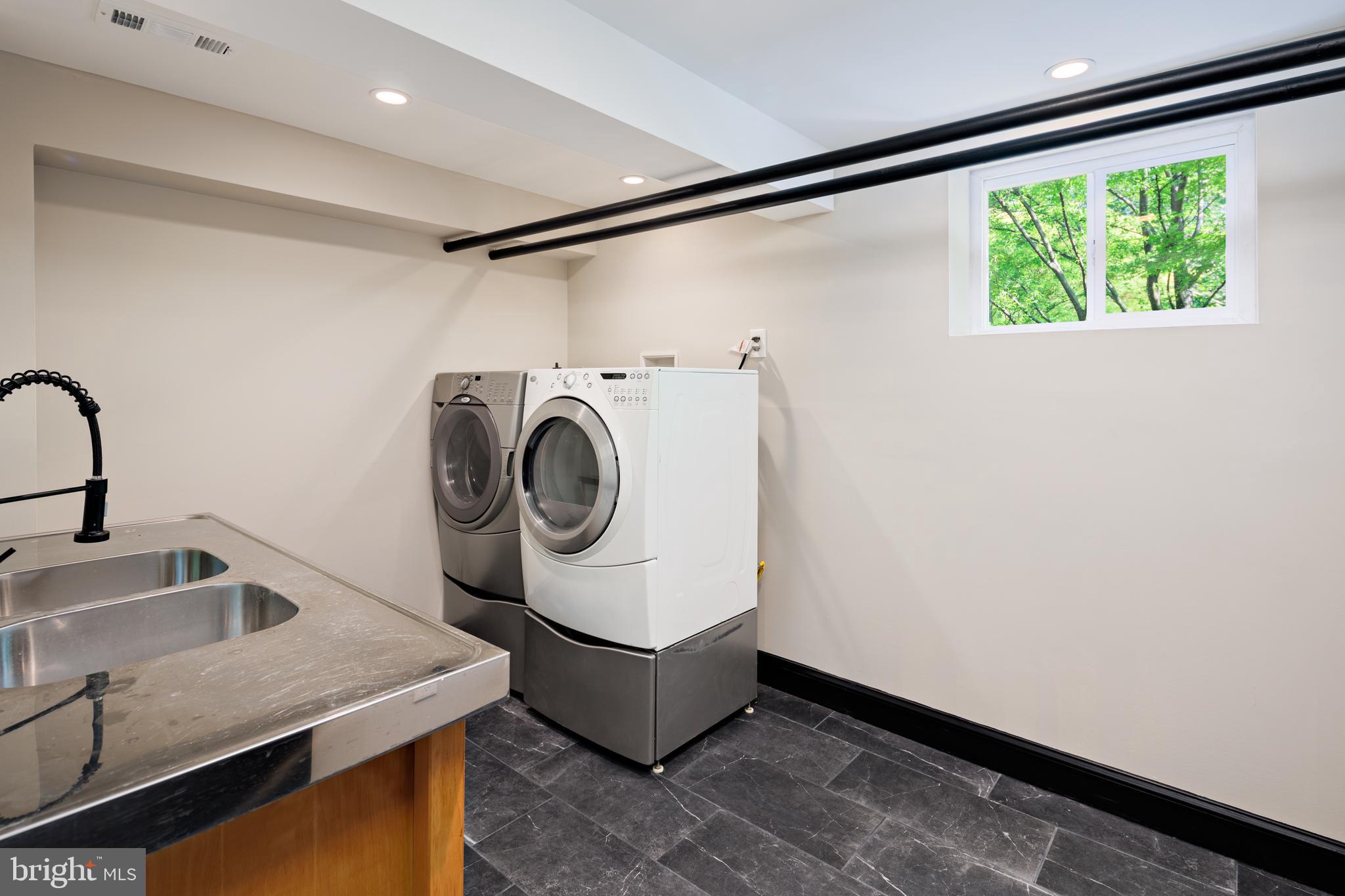 HAMILTON HEIGHTS - Residential