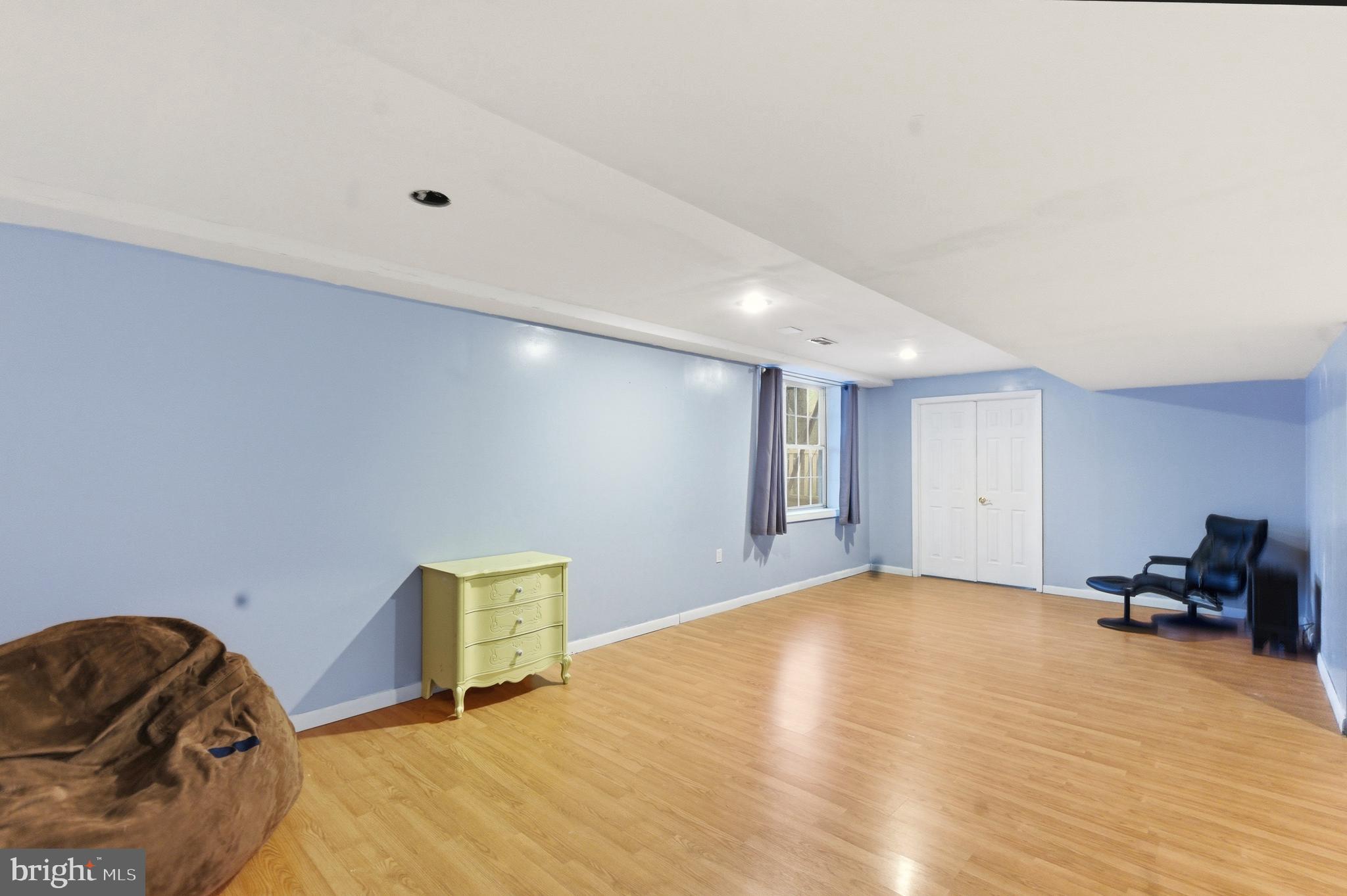 HEATHER WOODS - Residential