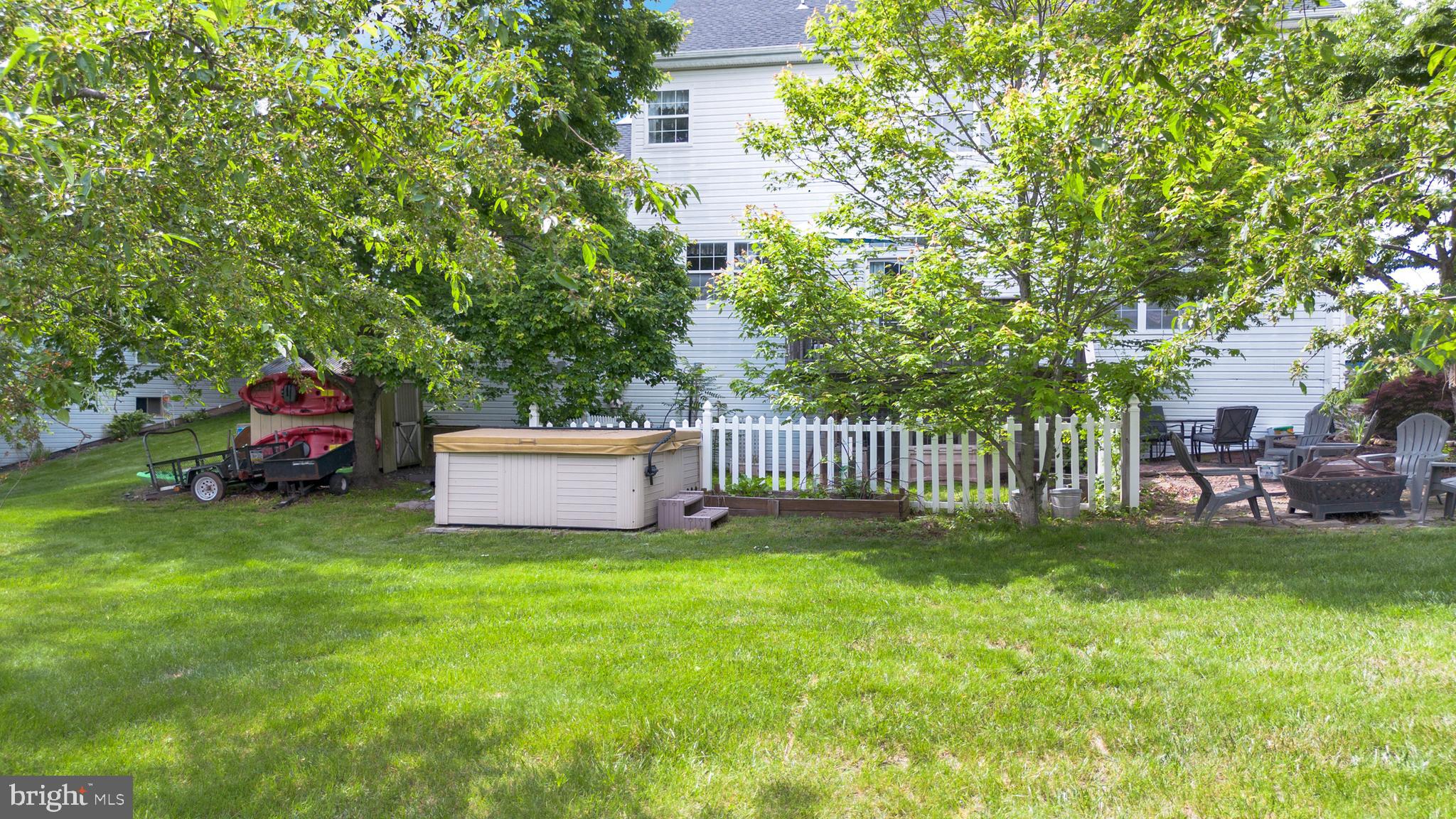 HEATHER WOODS - Residential