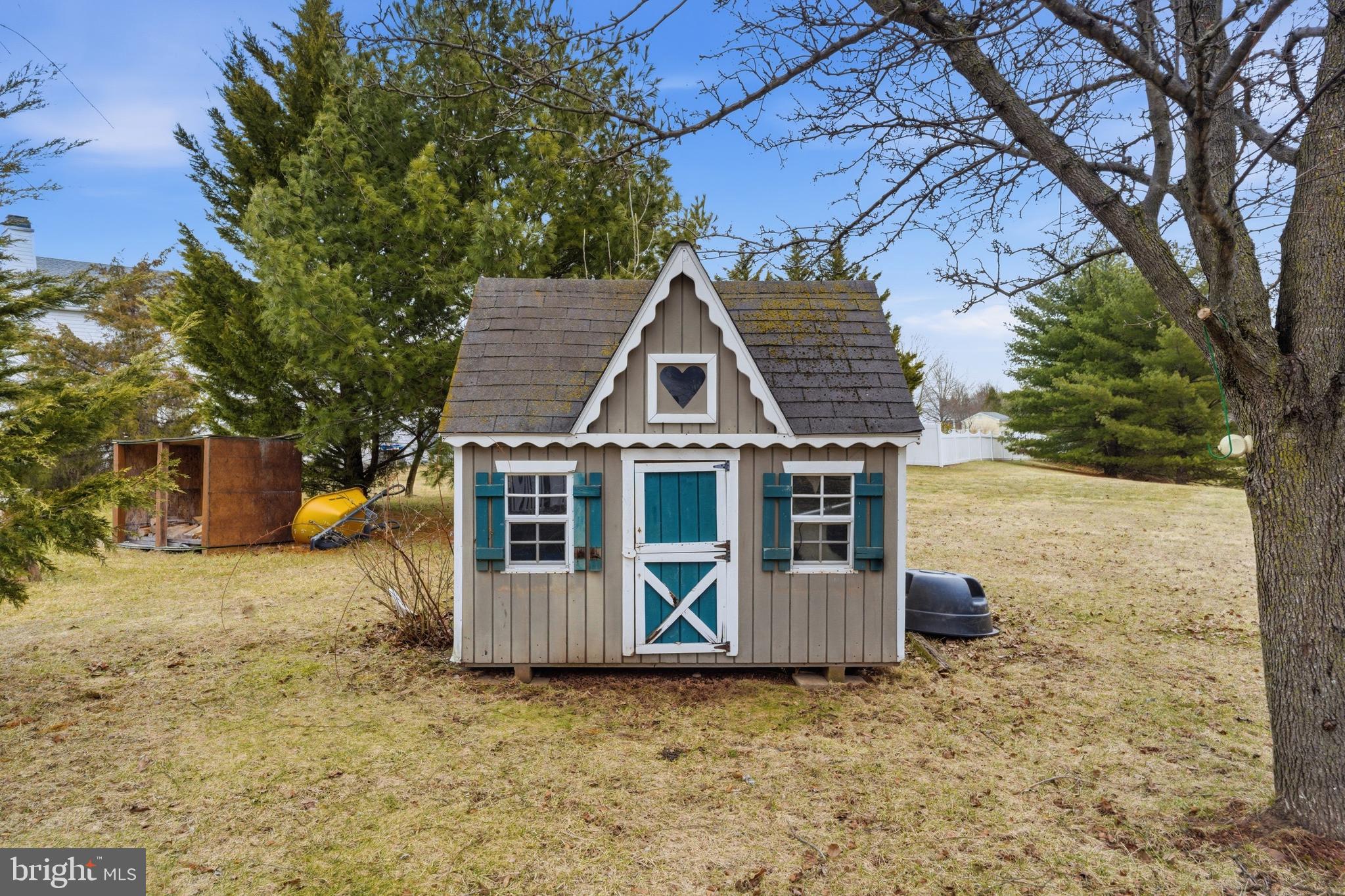 HEATHER WOODS - Residential