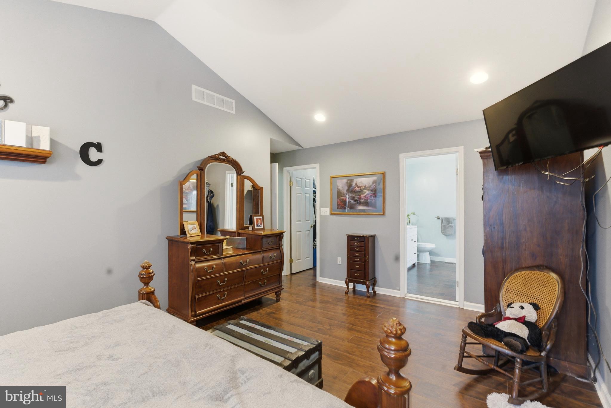 HEATHER WOODS - Residential