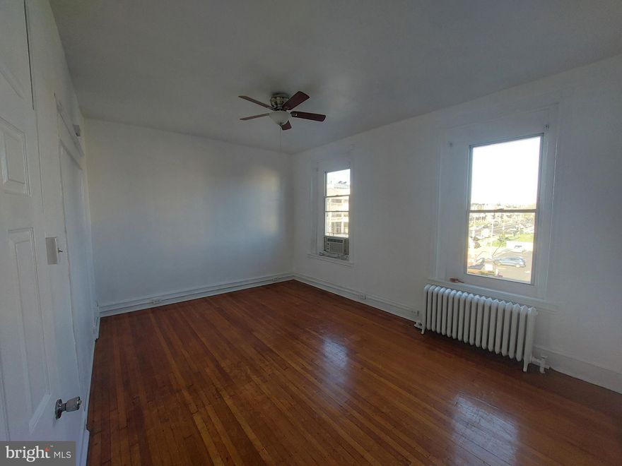 Spacious 2-Bed, 1-Bath Apartment Near Temple University!
Located just a stone’s throw from the prestigious Temple University campus, this well-situated North Philly unit offers both comfort and convenience. Featuring 2 bedrooms and 1 bathroom, it’s perfect for students, faculty, or staff looking to live close to campus.

Its unbeatable location ensures steady interest from renters seeking proximity to school, work, and city amenities.

Don’t miss out—schedule a tour today!