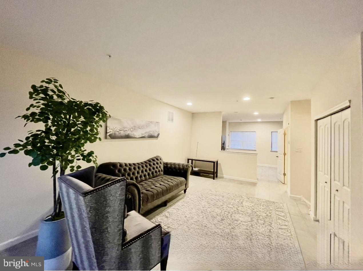FAIRLESS HILLS - Residential