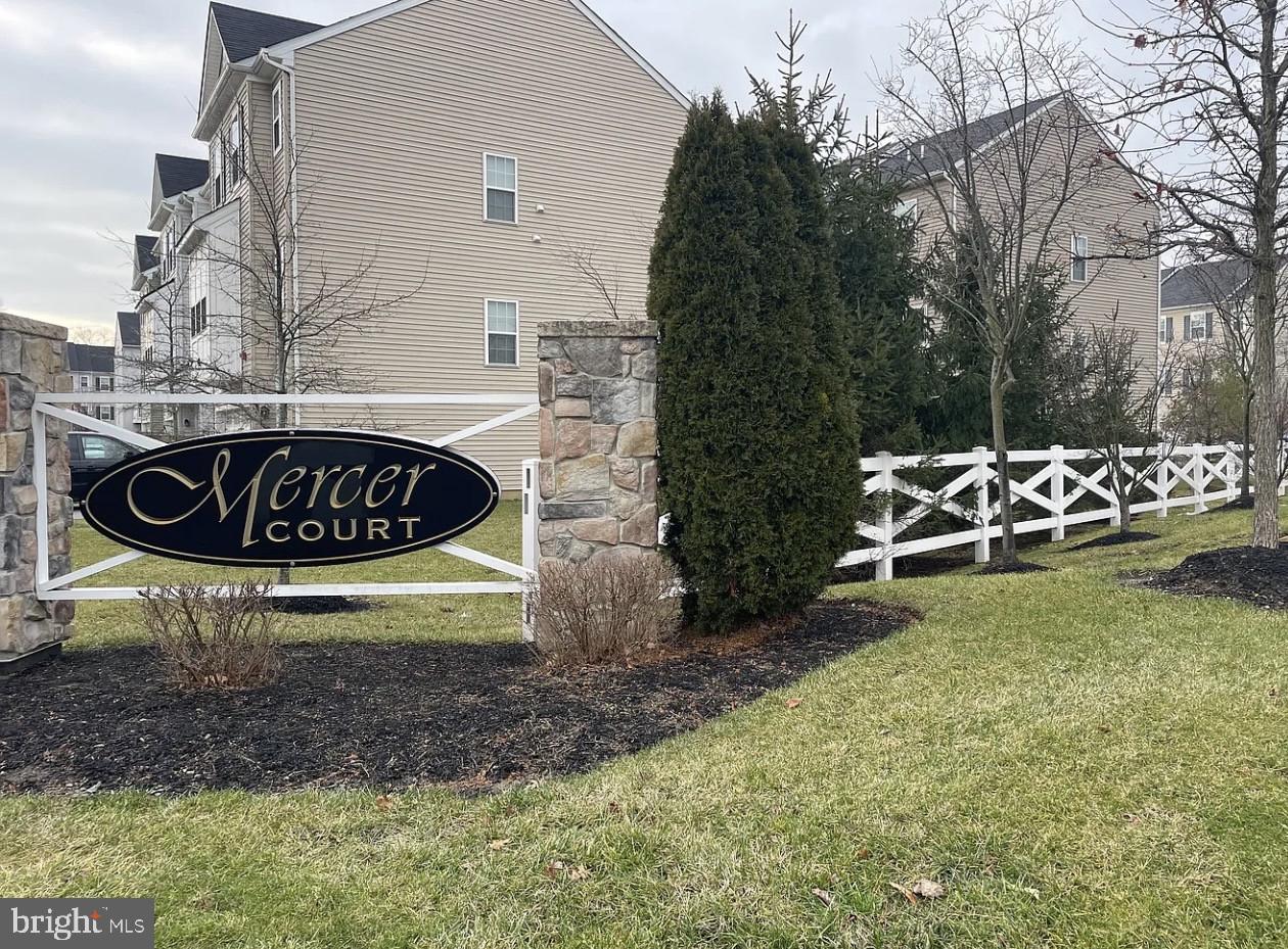 FAIRLESS HILLS - Residential