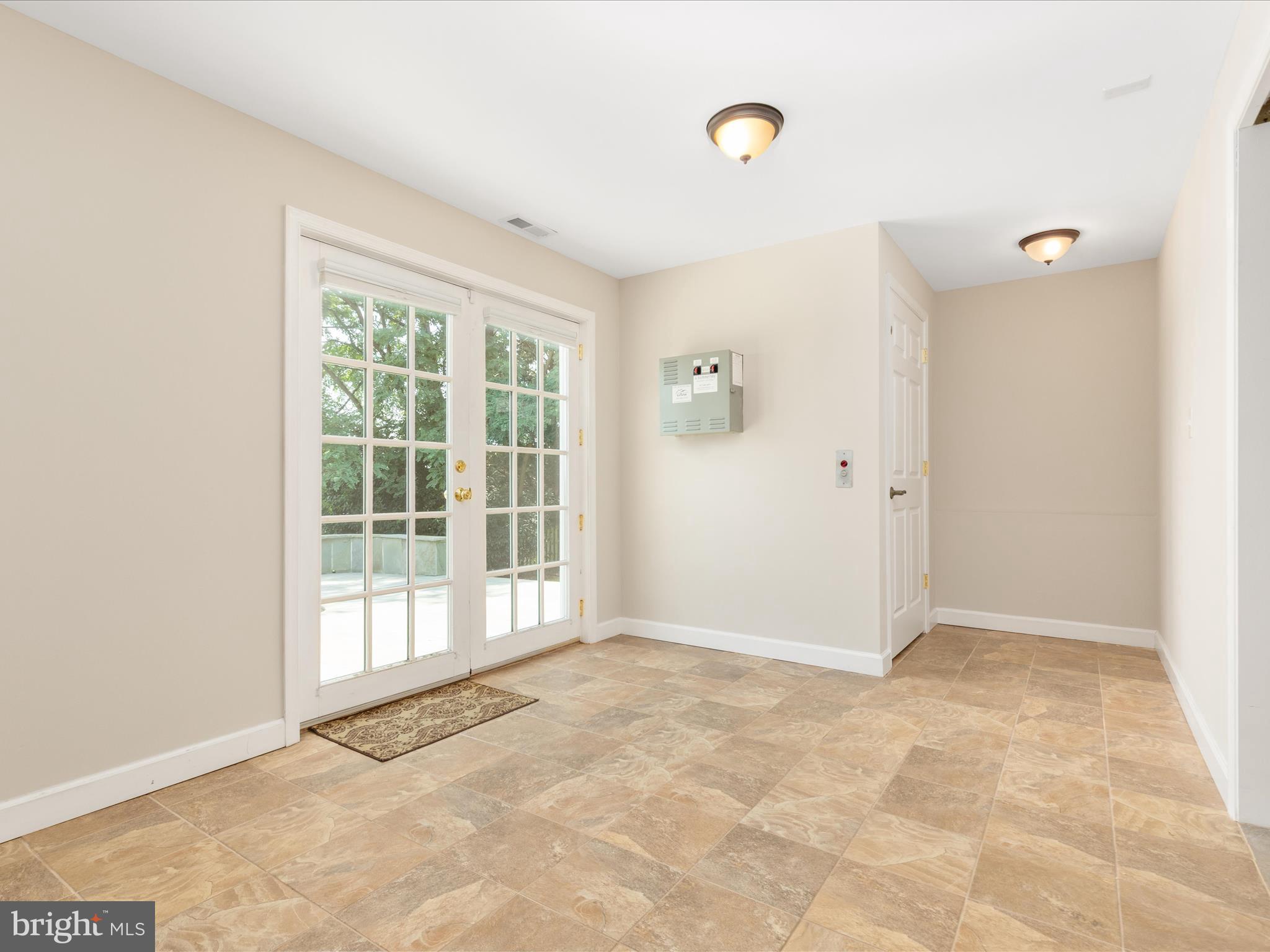 TAVISTOCK FARMS - Residential Lease