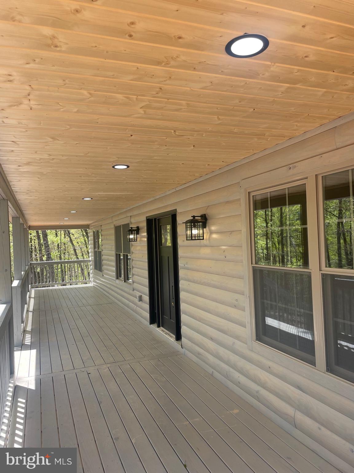 TROUT PASS - Residential