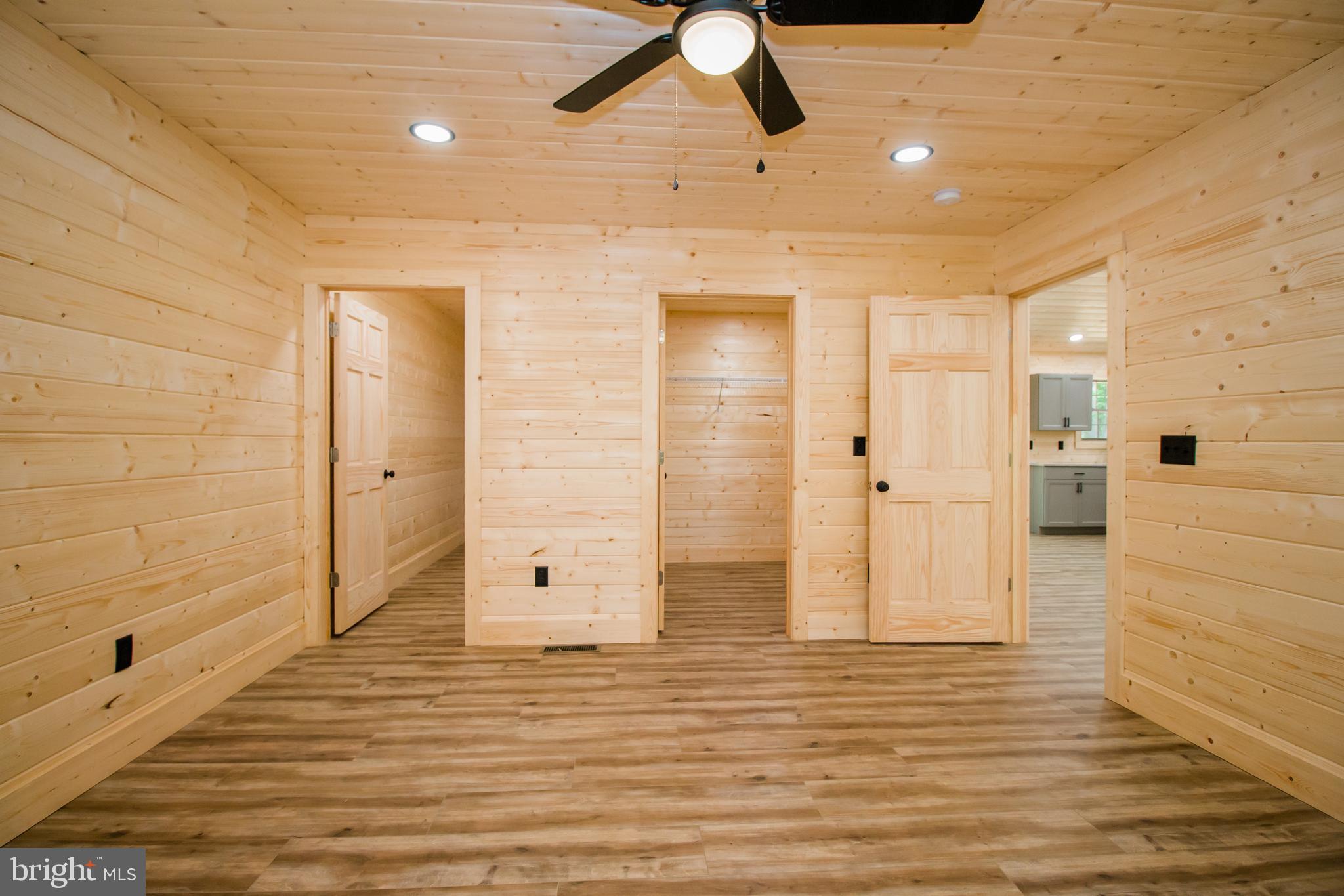 TROUT PASS - Residential