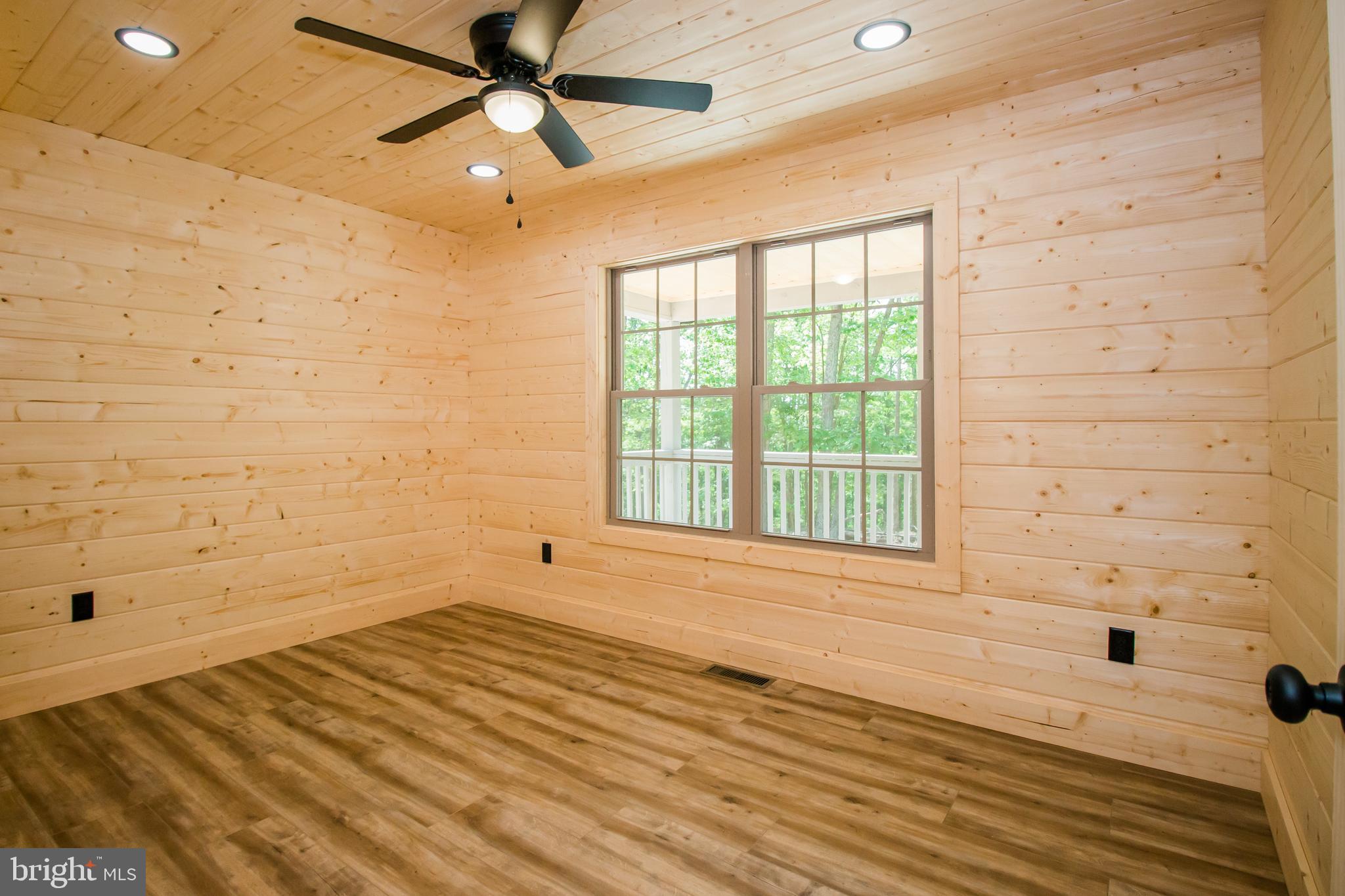 TROUT PASS - Residential