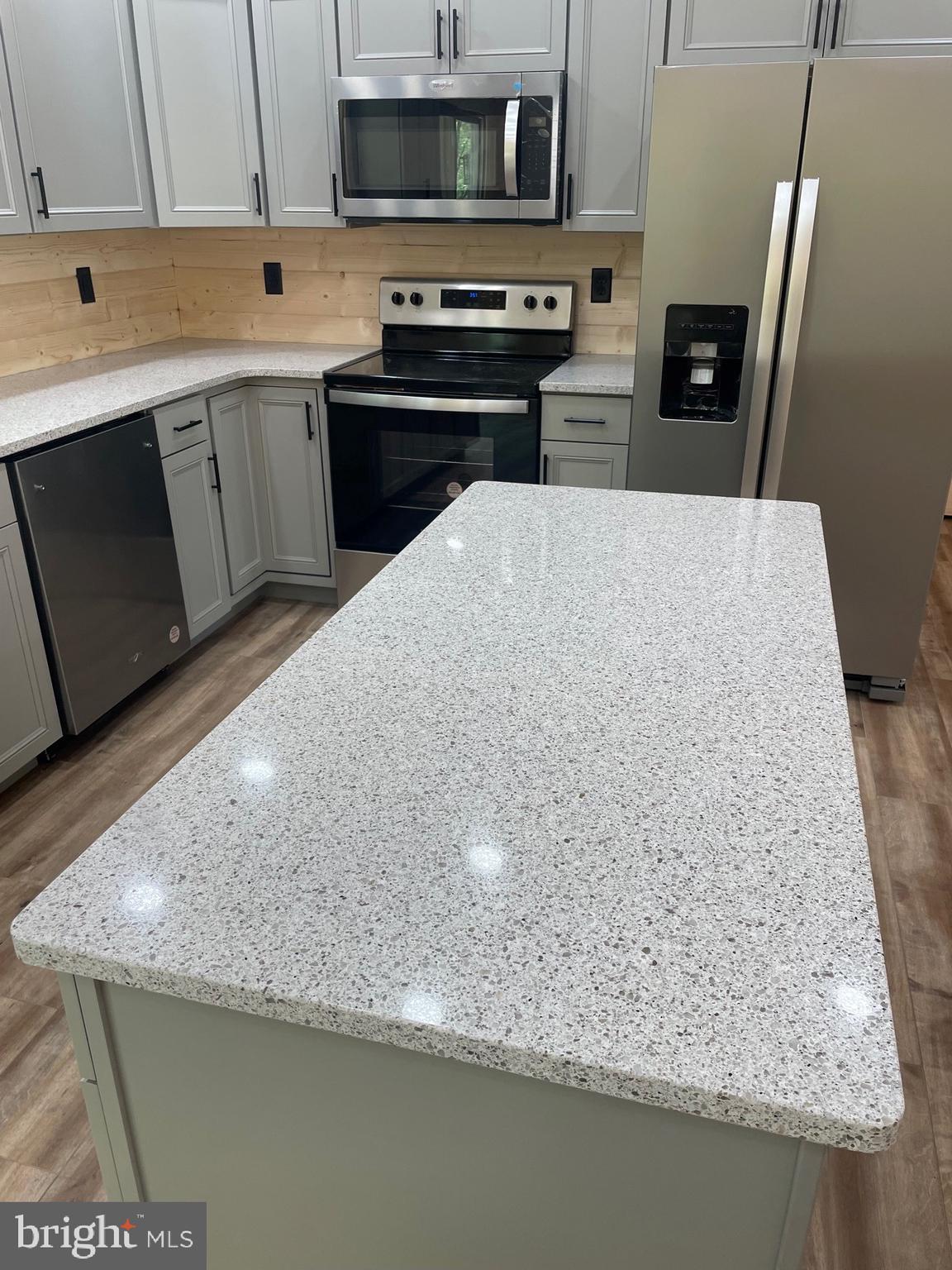 TROUT PASS - Residential