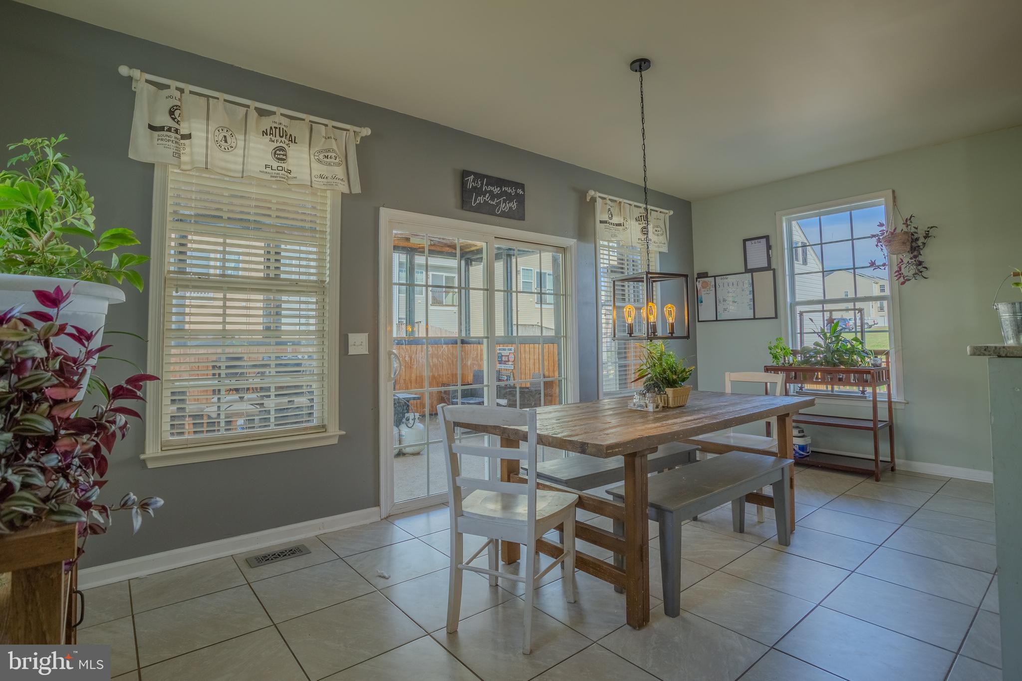 STONEBROOK VILLAGE - Residential