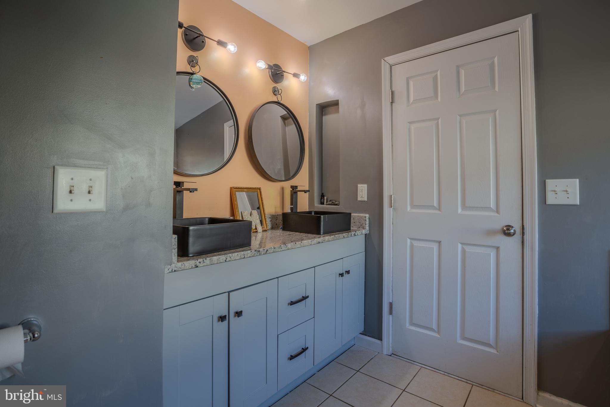 STONEBROOK VILLAGE - Residential