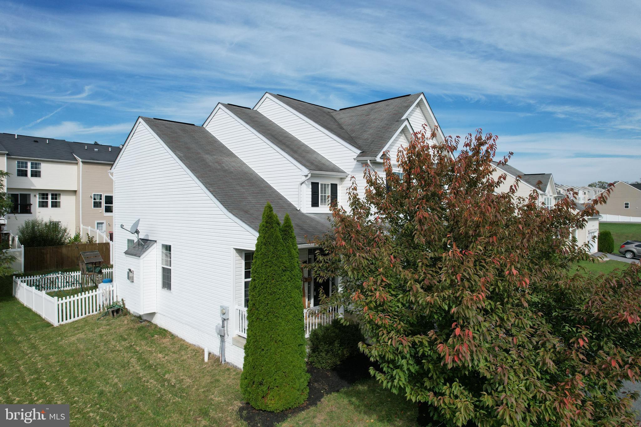 STONEBROOK VILLAGE - Residential