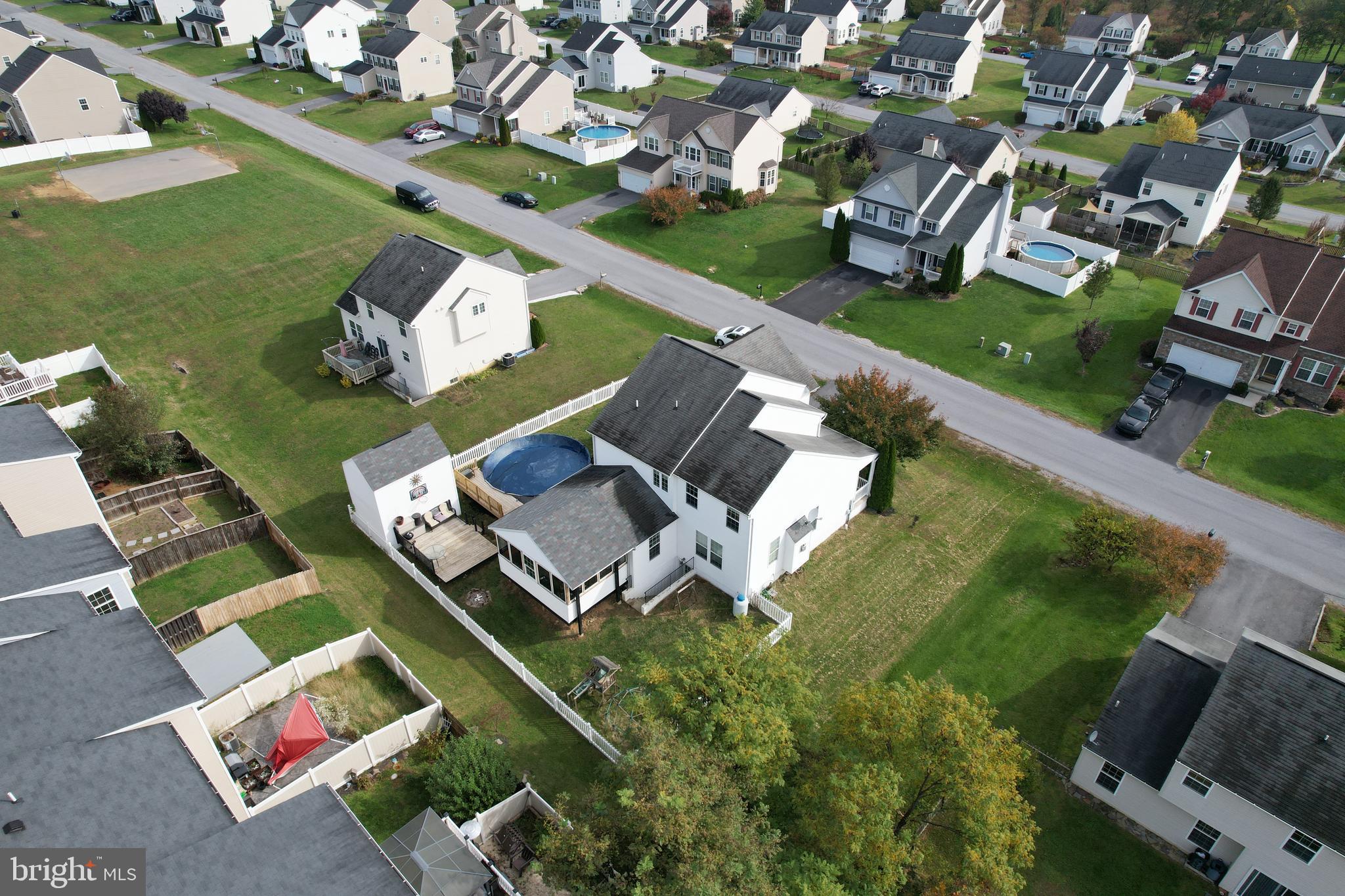 STONEBROOK VILLAGE - Residential