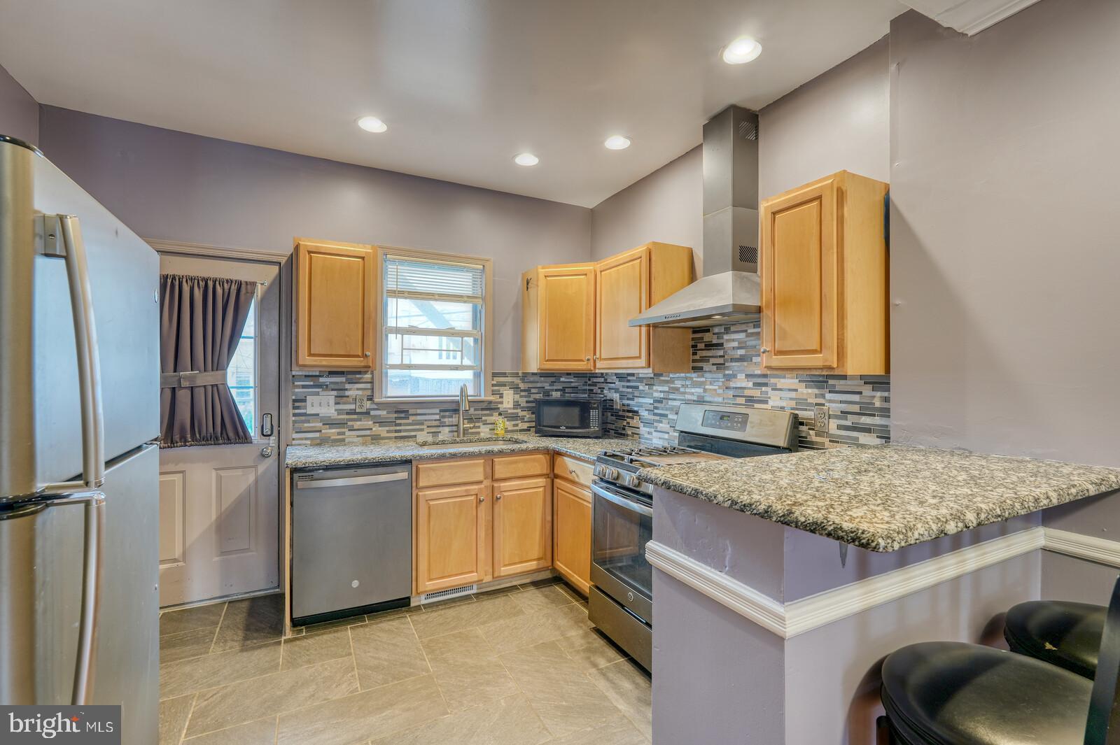 FEDERAL HILL HISTORIC DISTRICT - Residential Lease