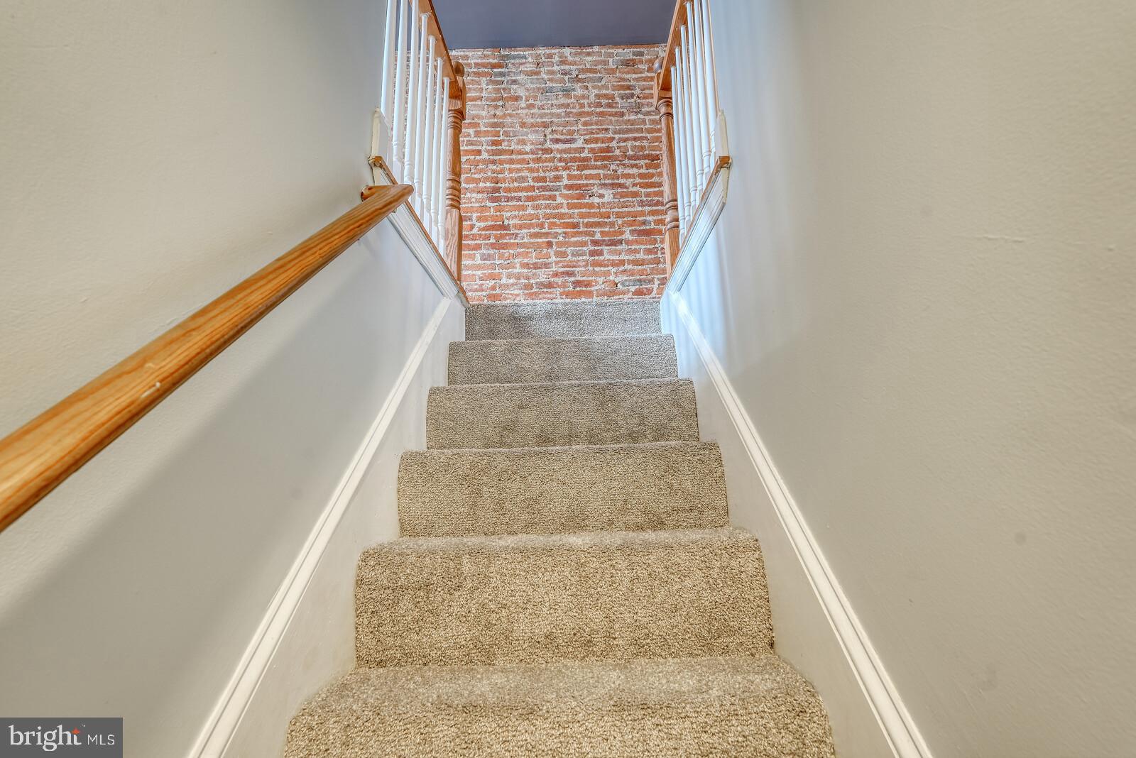 FEDERAL HILL HISTORIC DISTRICT - Residential Lease