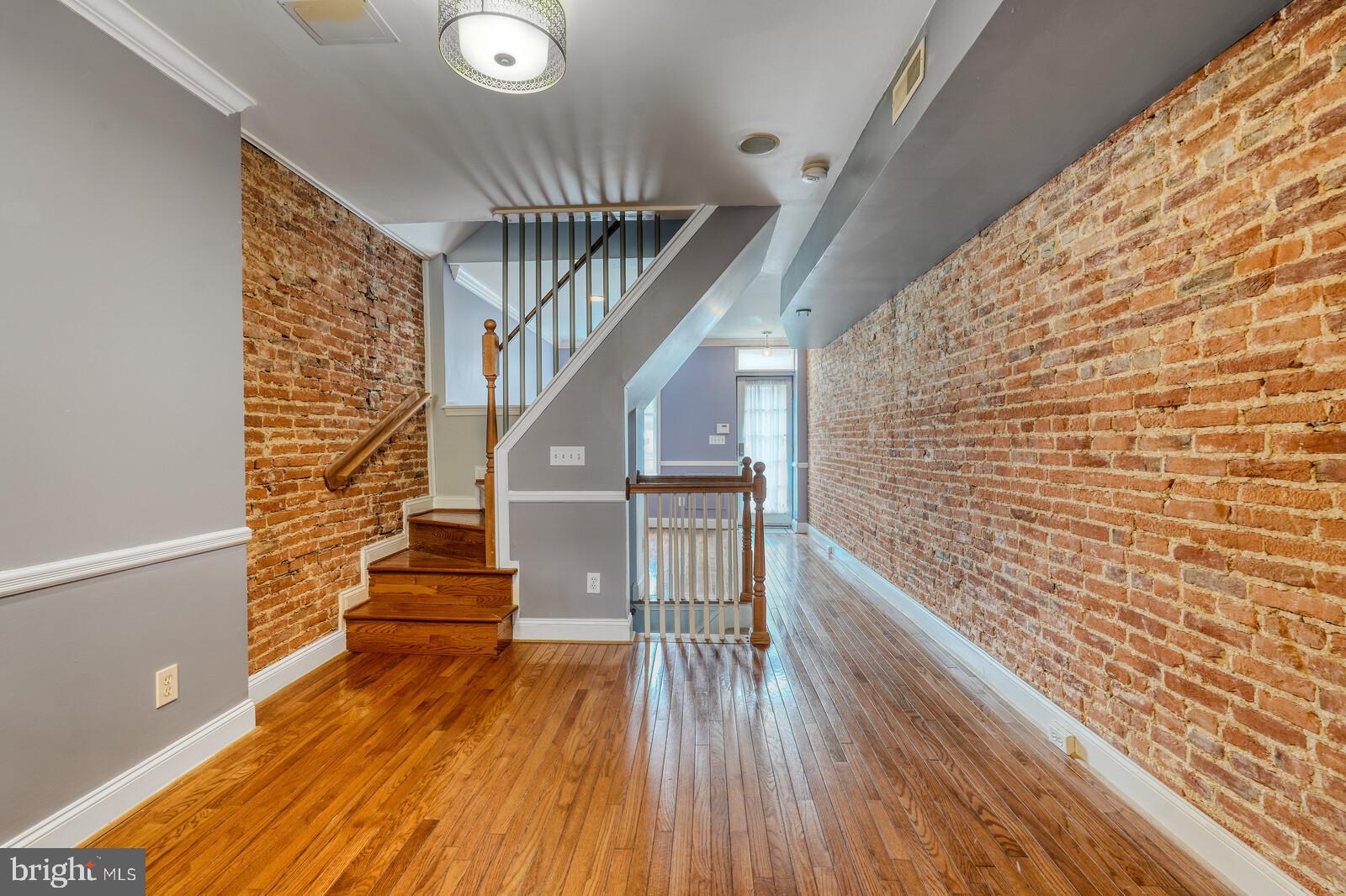 FEDERAL HILL HISTORIC DISTRICT - Residential Lease