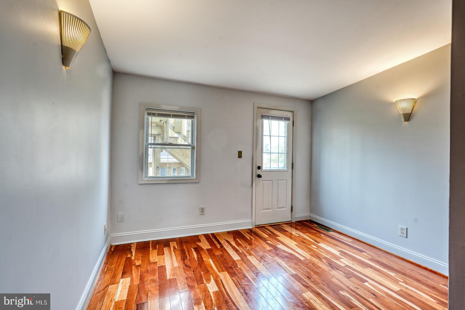 FEDERAL HILL HISTORIC DISTRICT - Residential Lease