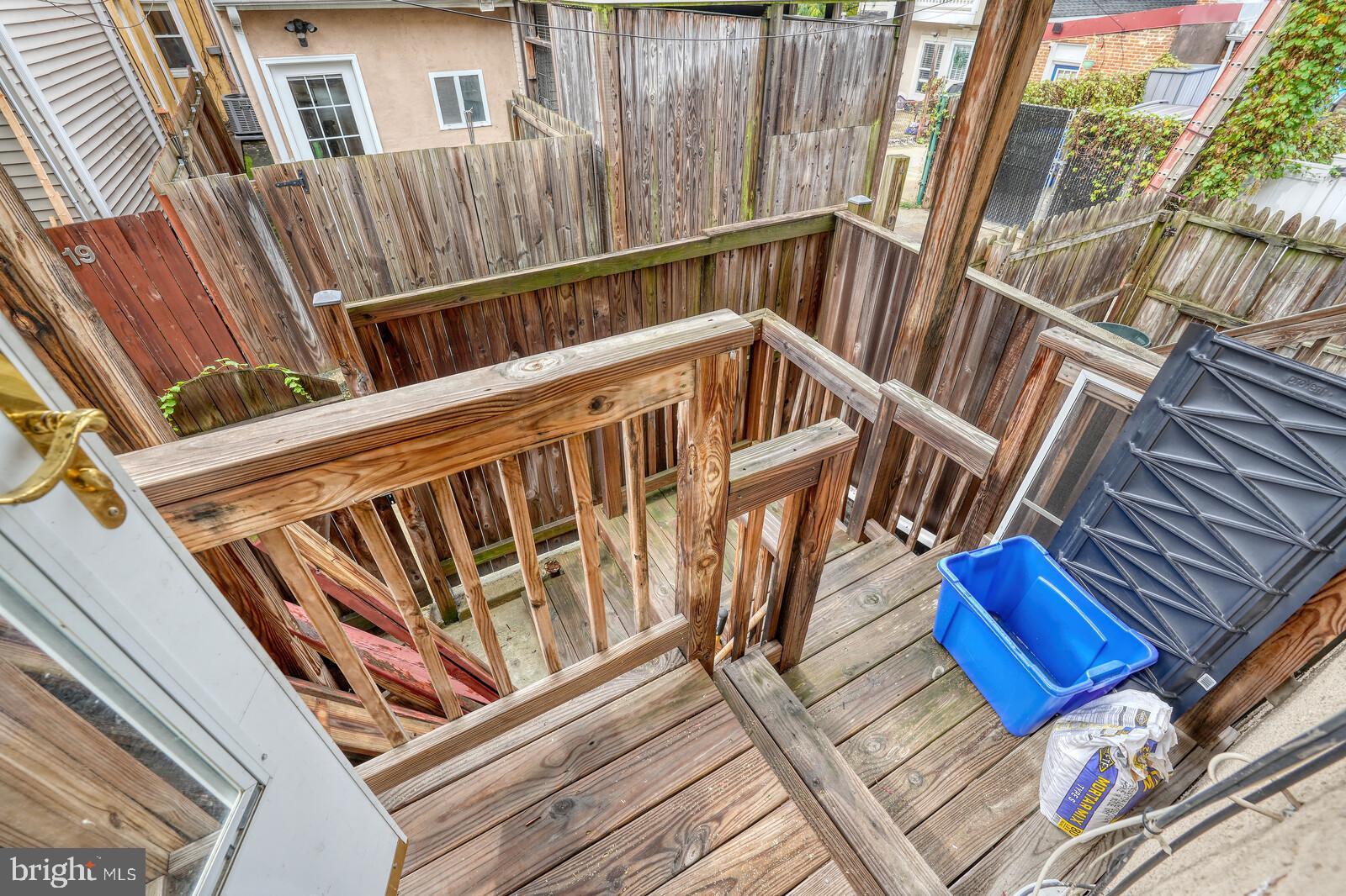 FEDERAL HILL HISTORIC DISTRICT - Residential Lease