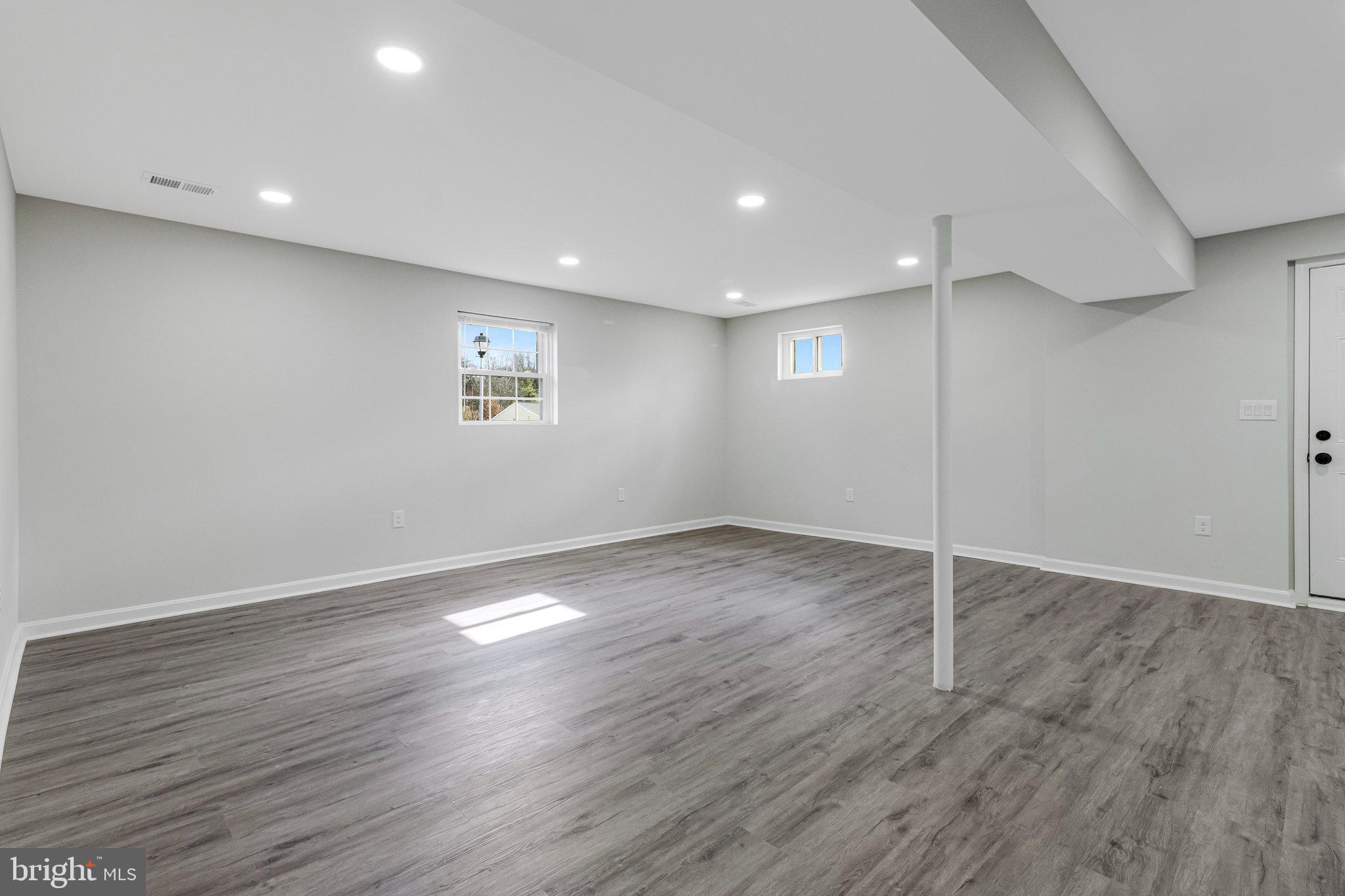 SEABROOK ESTATES - Residential