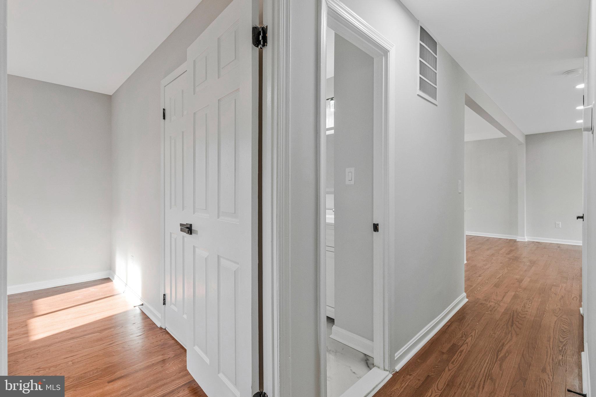 SEABROOK ESTATES - Residential