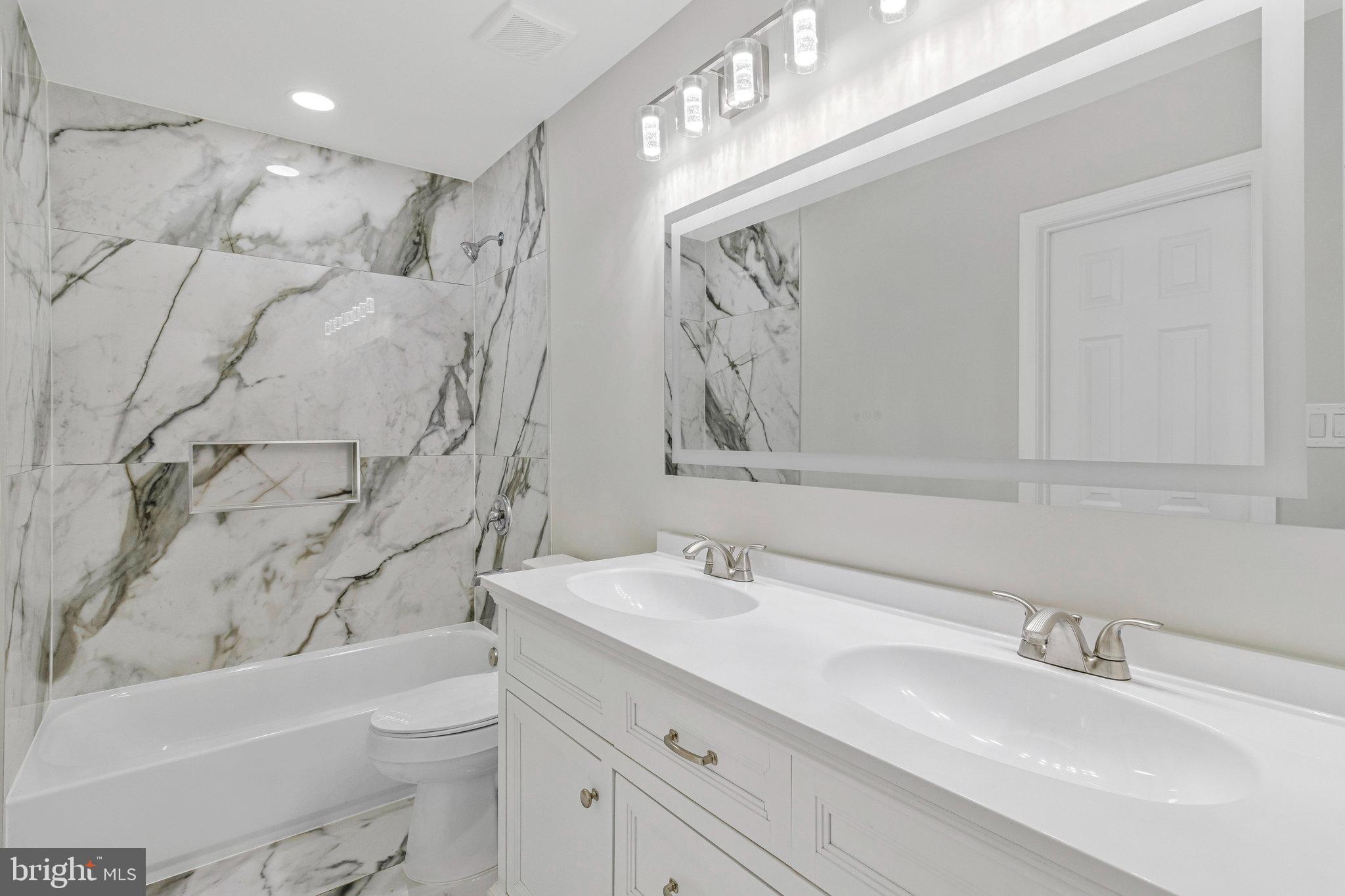 SEABROOK ESTATES - Residential