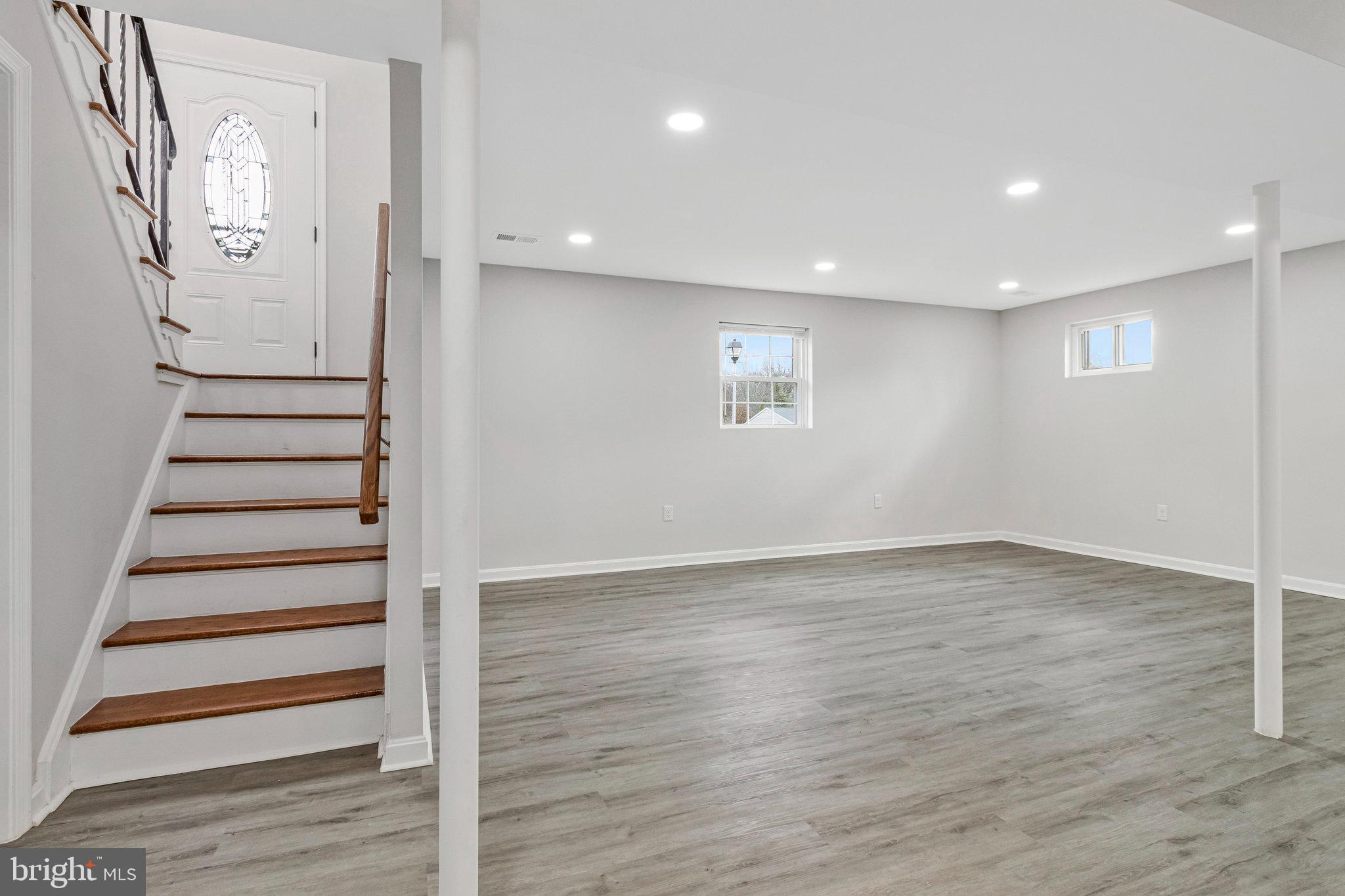 SEABROOK ESTATES - Residential